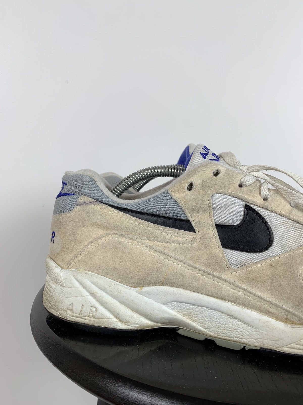 Nike 90s Vintage Nike Air Icarus Low Top Sneakers Size US 9.5 / EU 42-43 - 7 Thumbnail