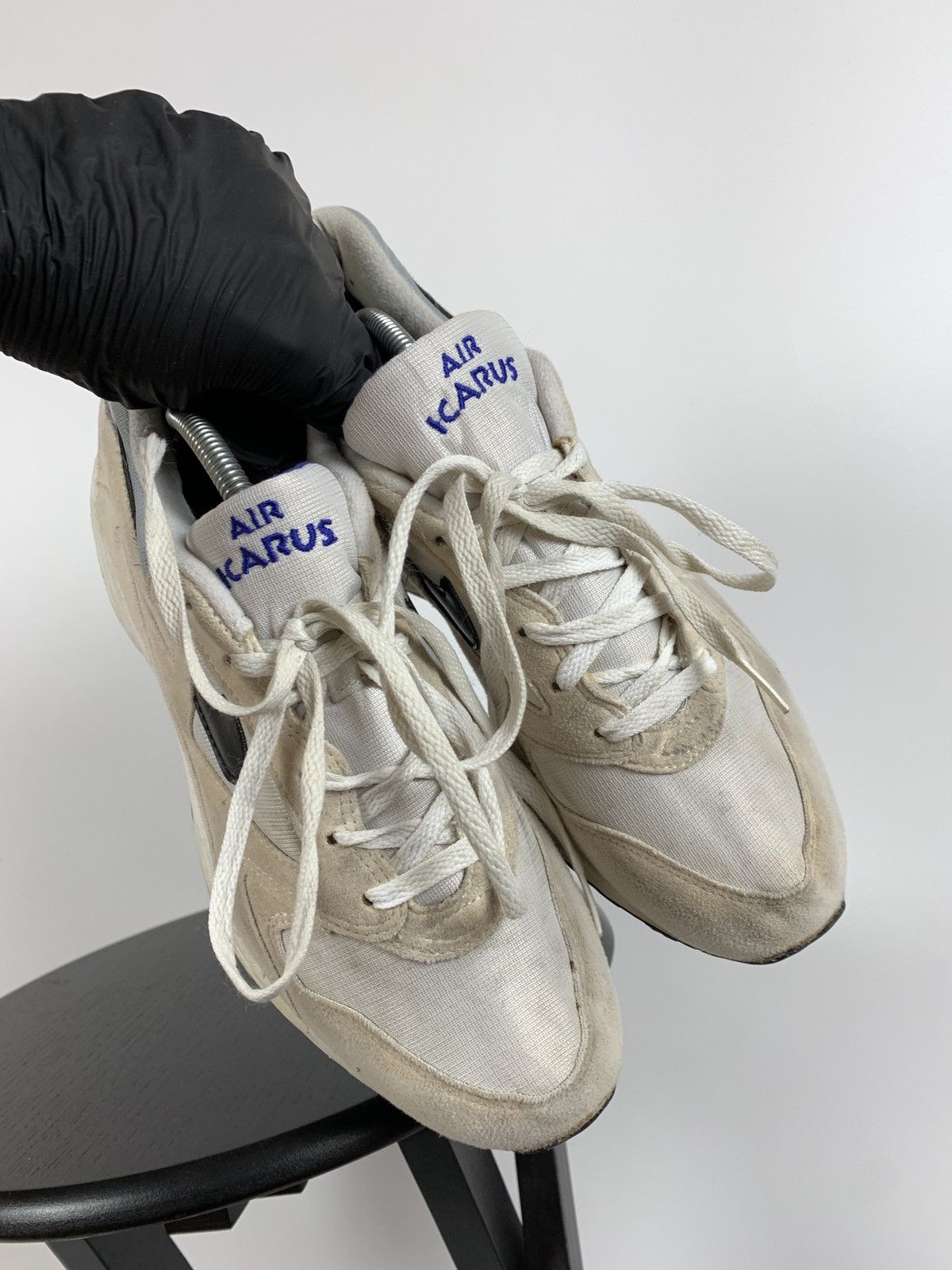 Nike 90s Vintage Nike Air Icarus Low Top Sneakers Size US 9.5 / EU 42-43 - 6 Thumbnail