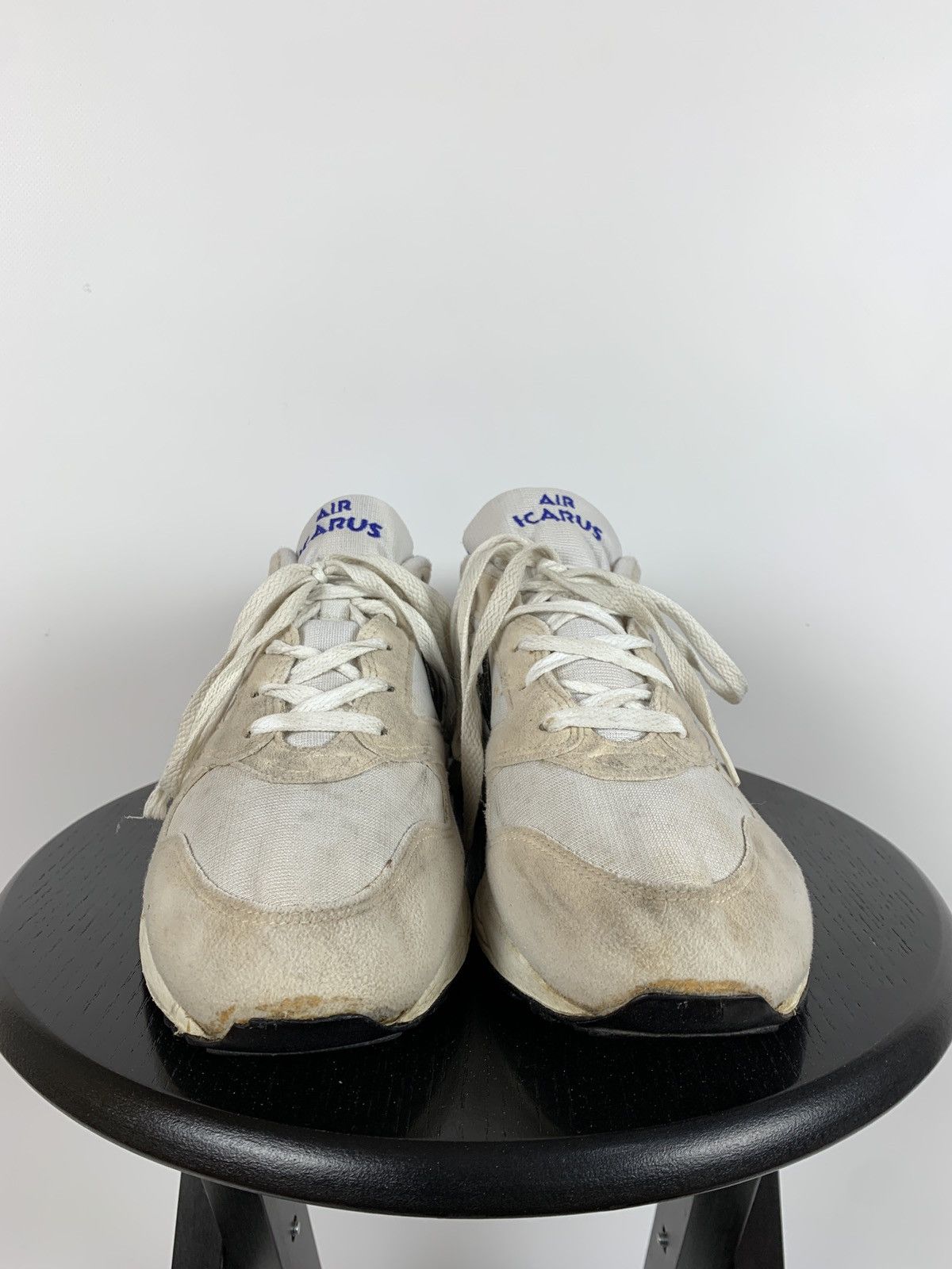Nike 90s Vintage Nike Air Icarus Low Top Sneakers Size US 9.5 / EU 42-43 - 9 Thumbnail