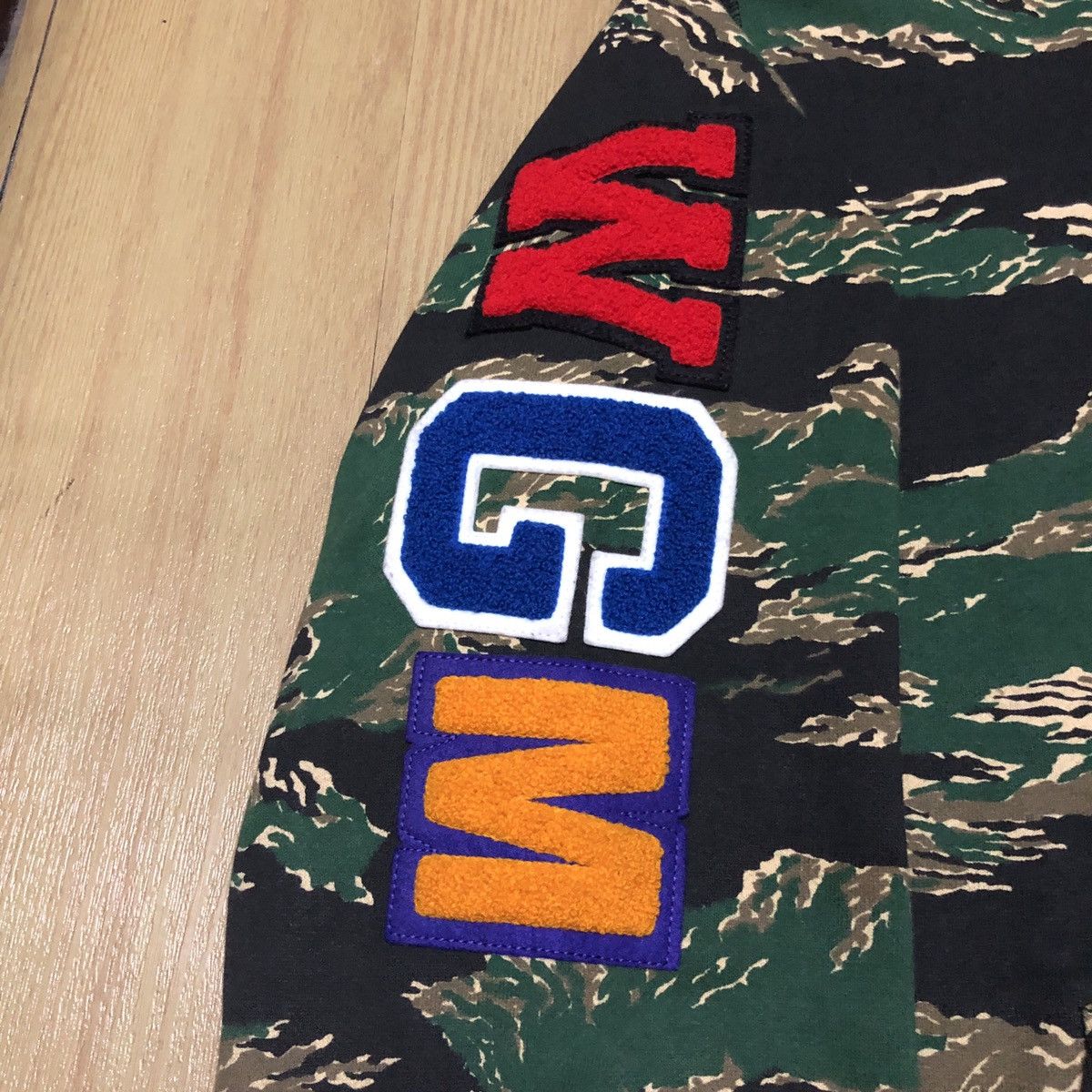 Bape Tiger Camo Shark Full Zip Hoodie Size US L / EU 52-54 / 3 - 5 Thumbnail