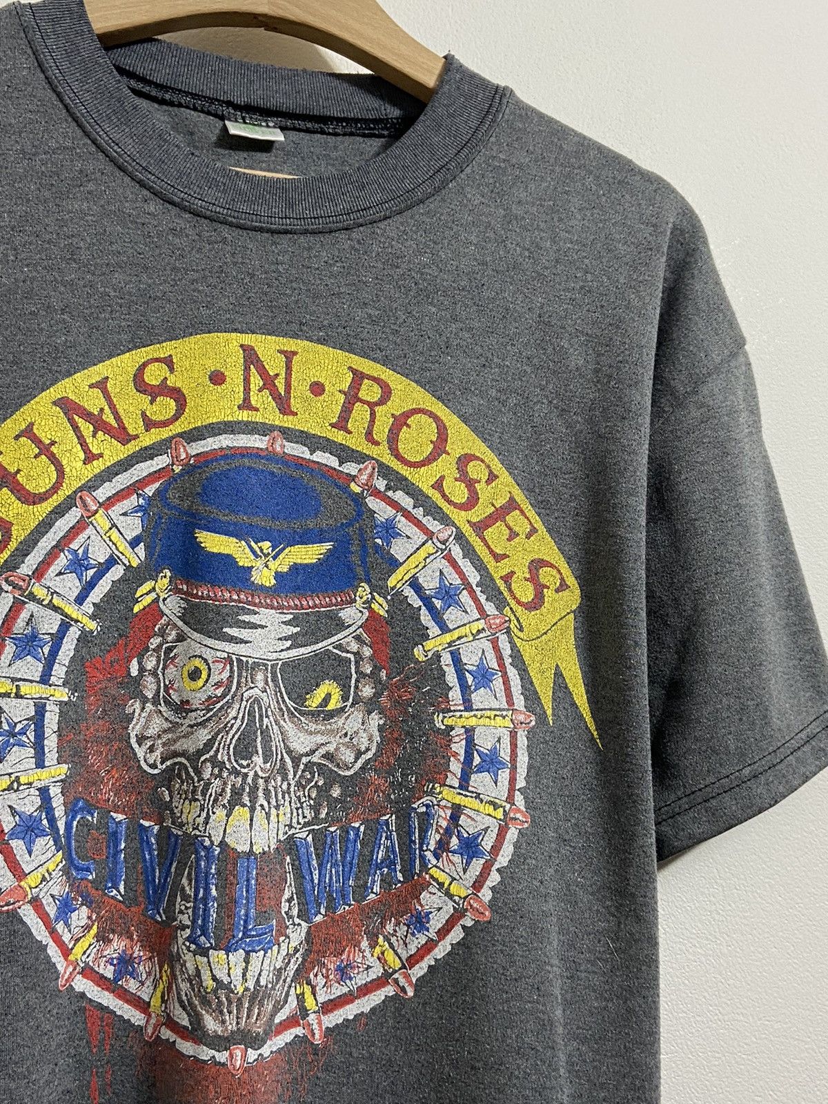 Band Tees × Guns N' Roses × Vintage Vintage Guns N Roses Tour Tee 1991 1993 Size US L / EU 52-54 / 3 - 7 Thumbnail