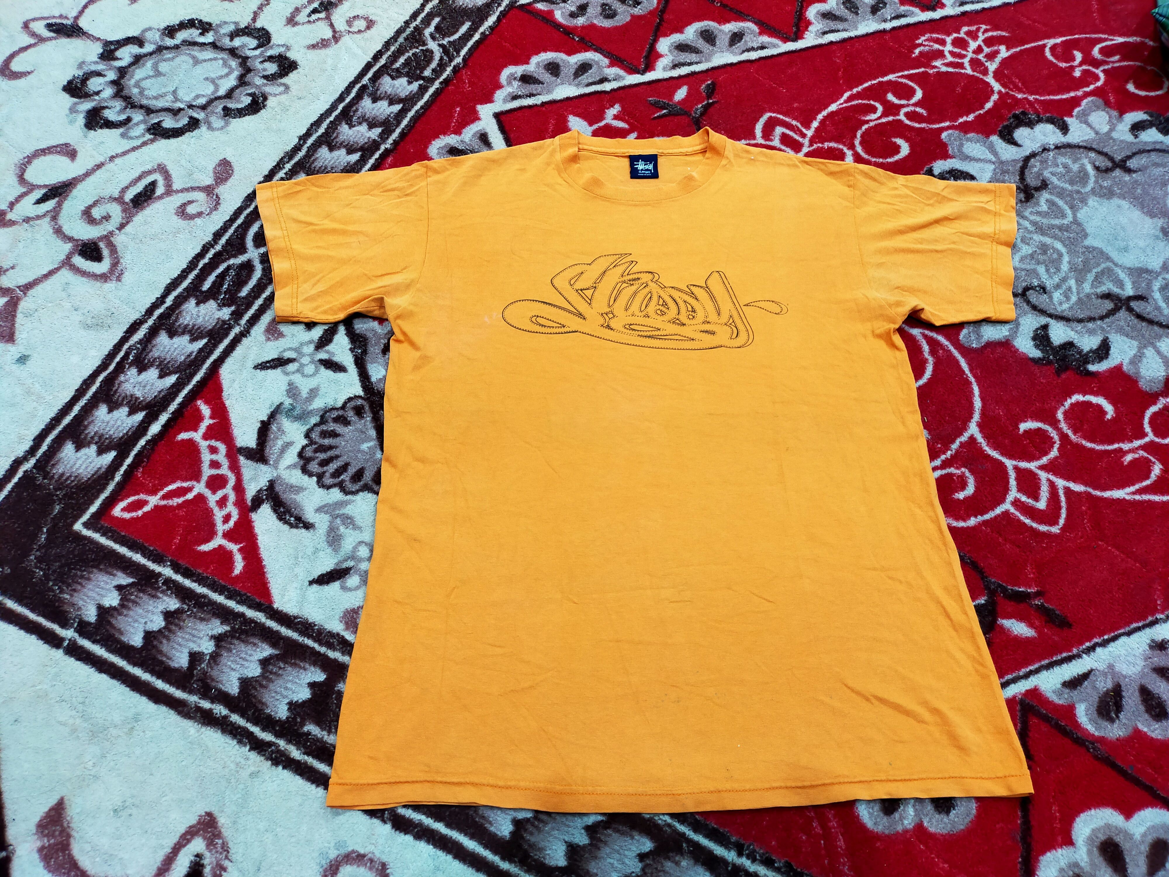 Stussy Vintage Stussy Big Logo Thrashed tee Size US L / EU 52-54 / 3 - 1 Thumbnail