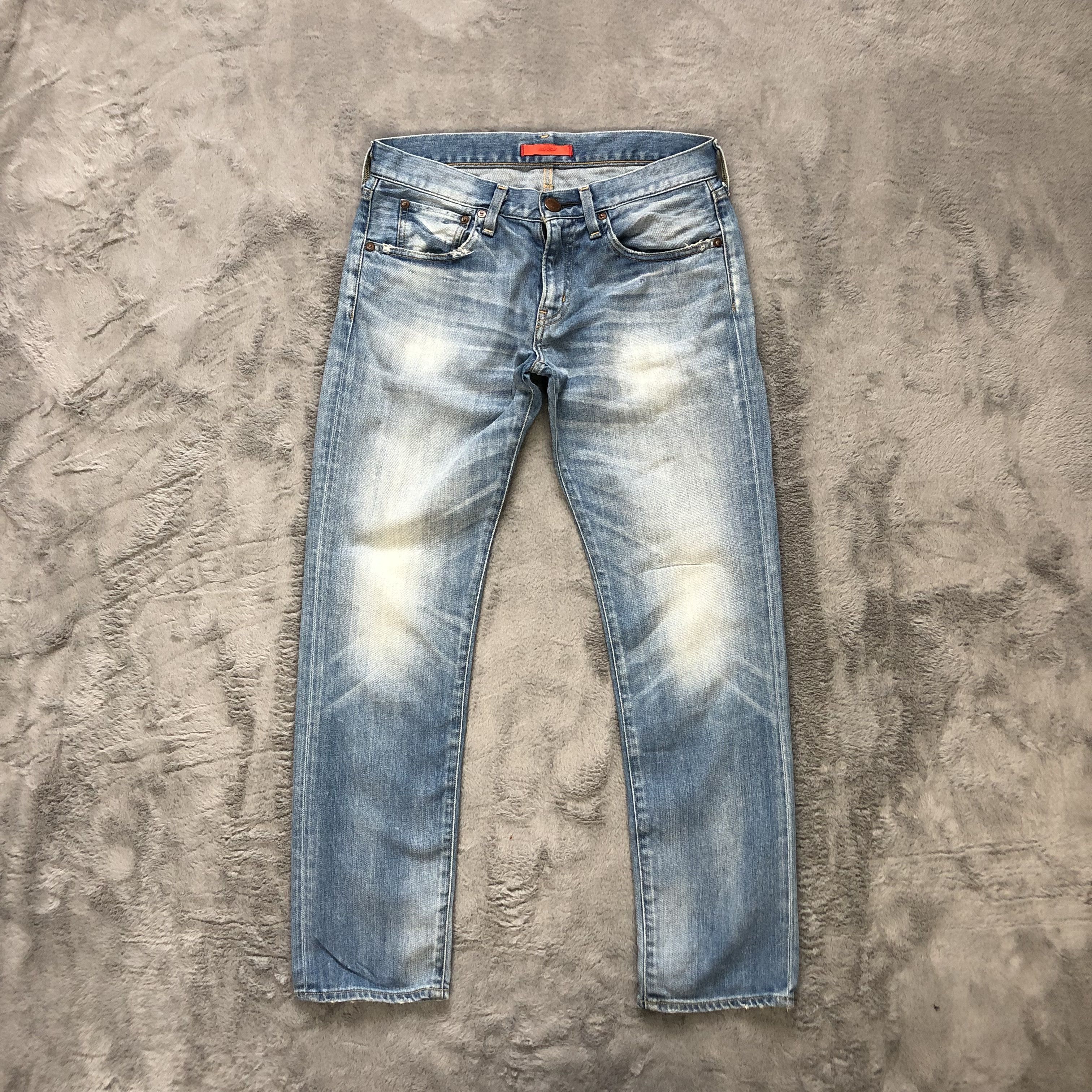 Japanese Brand RED CARD LIGHT WASH SLIM FIT DENIM PANTS #6485-221 Size US 31 - 1 Thumbnail