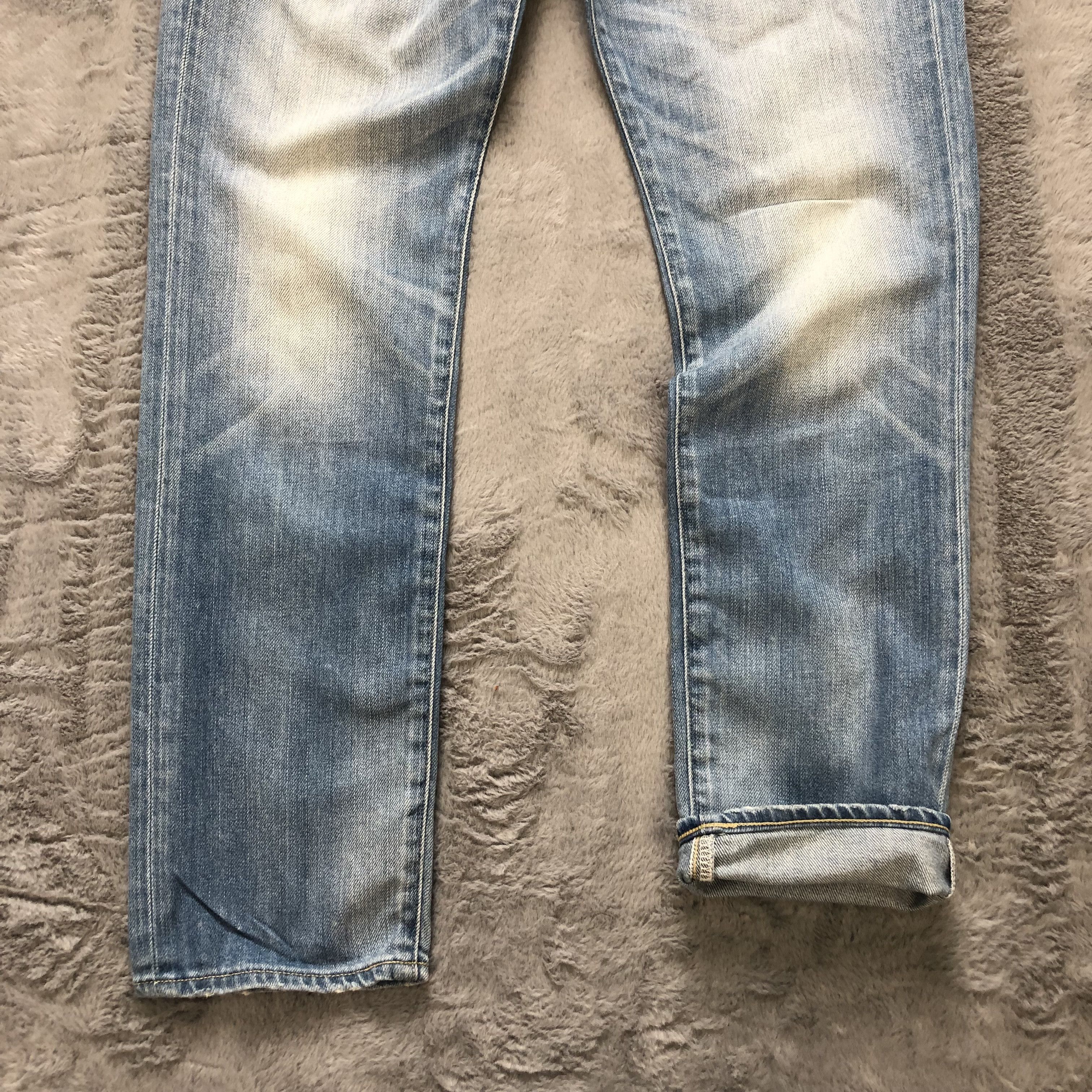 Japanese Brand RED CARD LIGHT WASH SLIM FIT DENIM PANTS #6485-221 Size US 31 - 7 Thumbnail