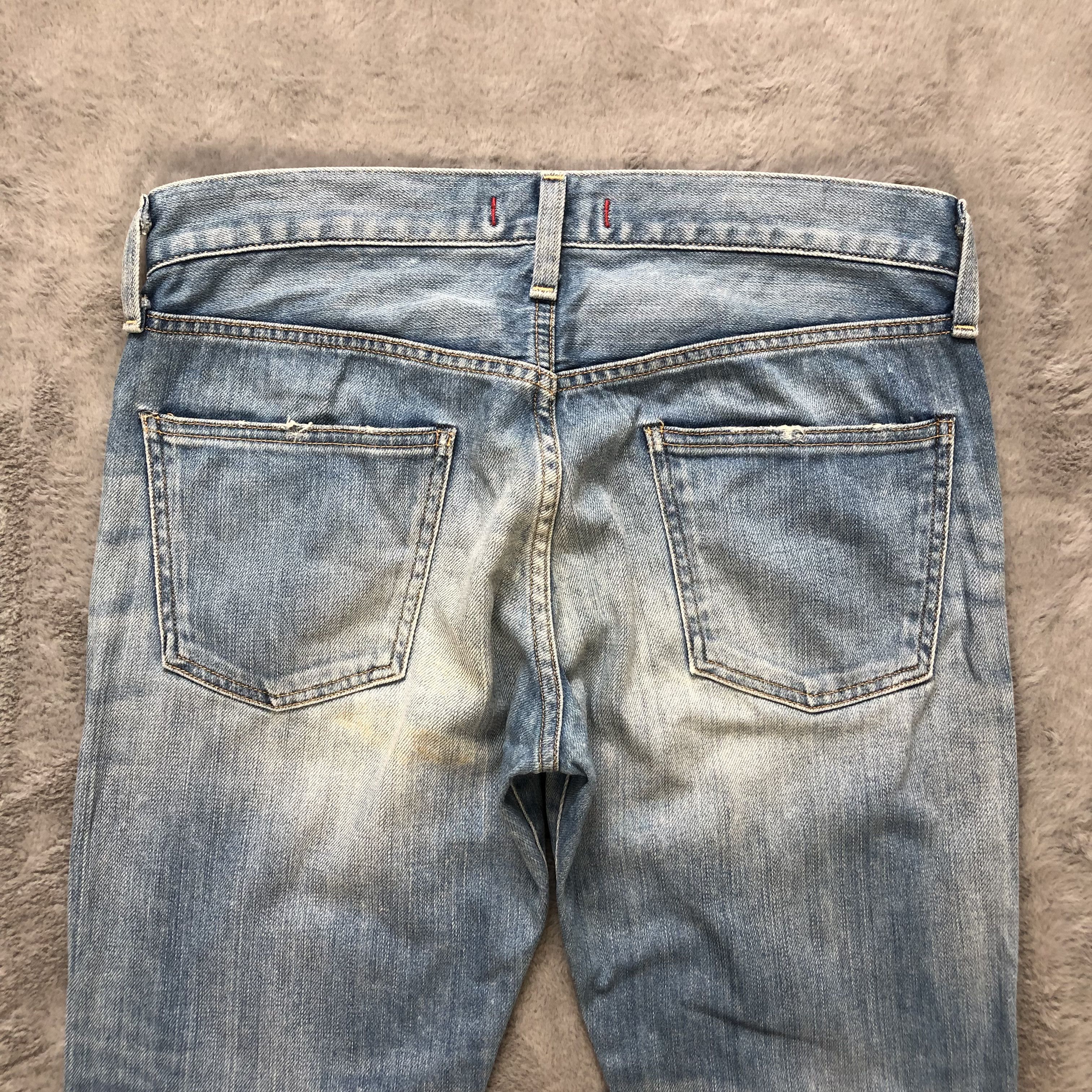 Japanese Brand RED CARD LIGHT WASH SLIM FIT DENIM PANTS #6485-221 Size US 31 - 13 Thumbnail