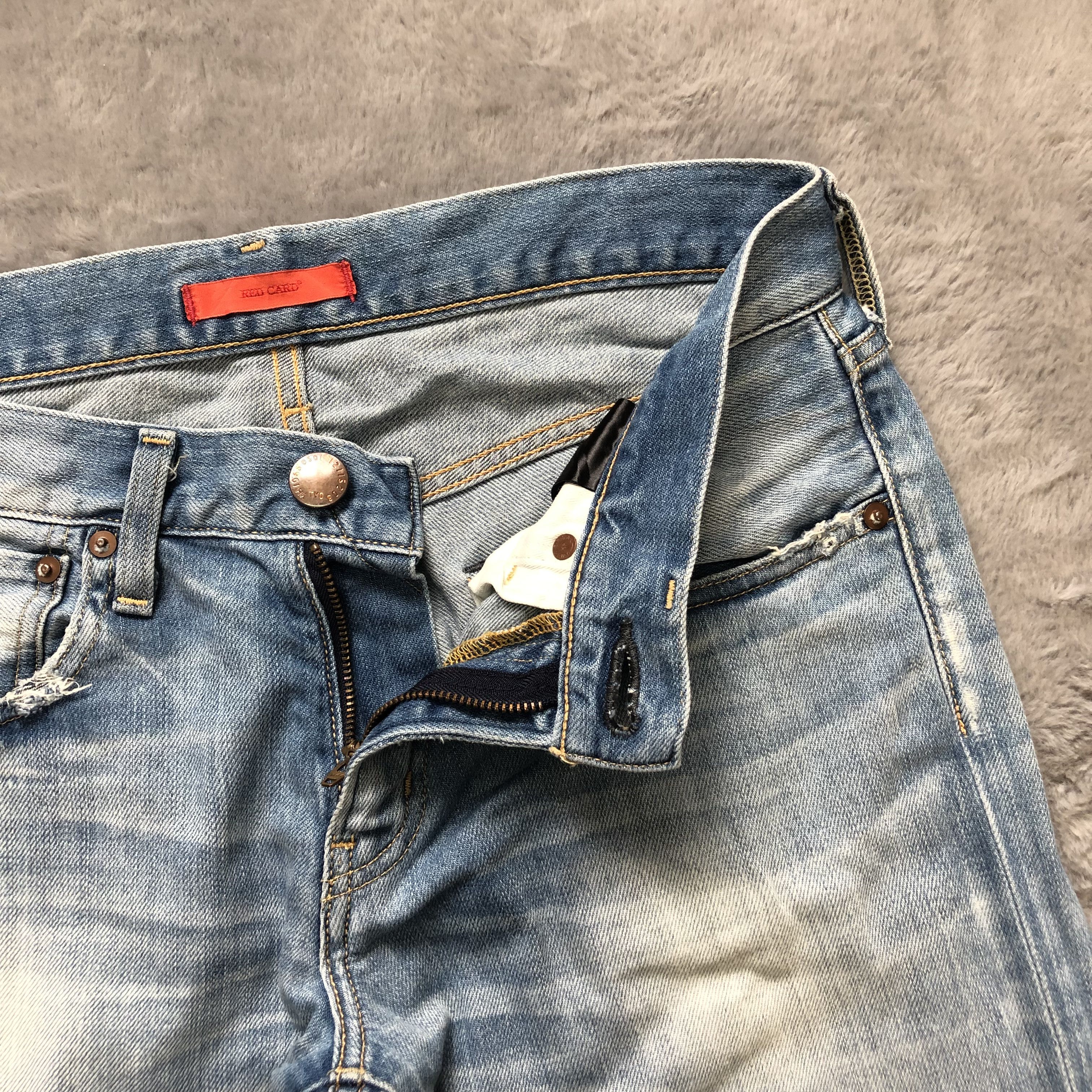 Japanese Brand RED CARD LIGHT WASH SLIM FIT DENIM PANTS #6485-221 Size US 31 - 6 Thumbnail