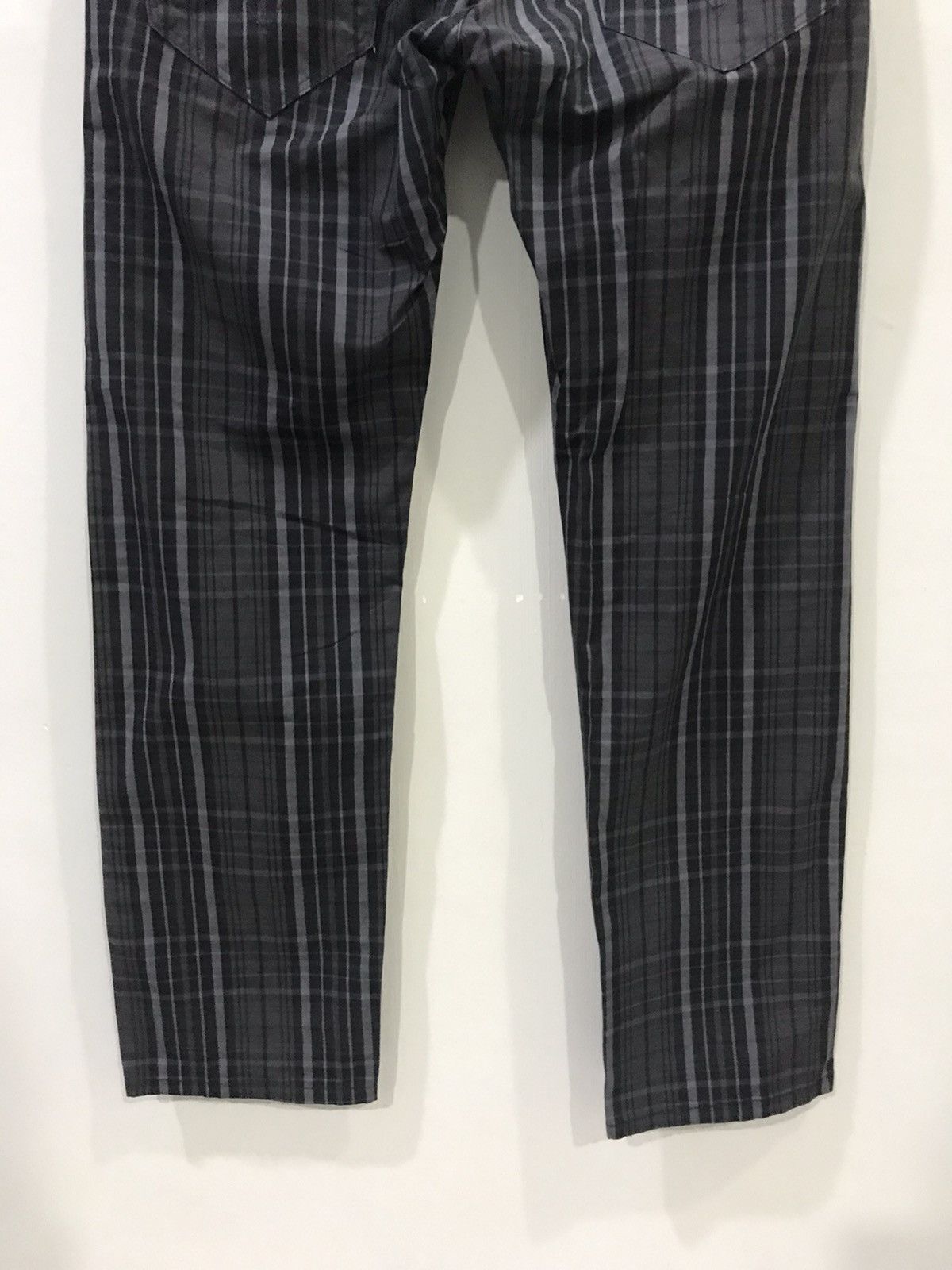Levi's Levis 504 Straight Cut Plaid Pant Size US 30 / EU 46 - 10 Thumbnail