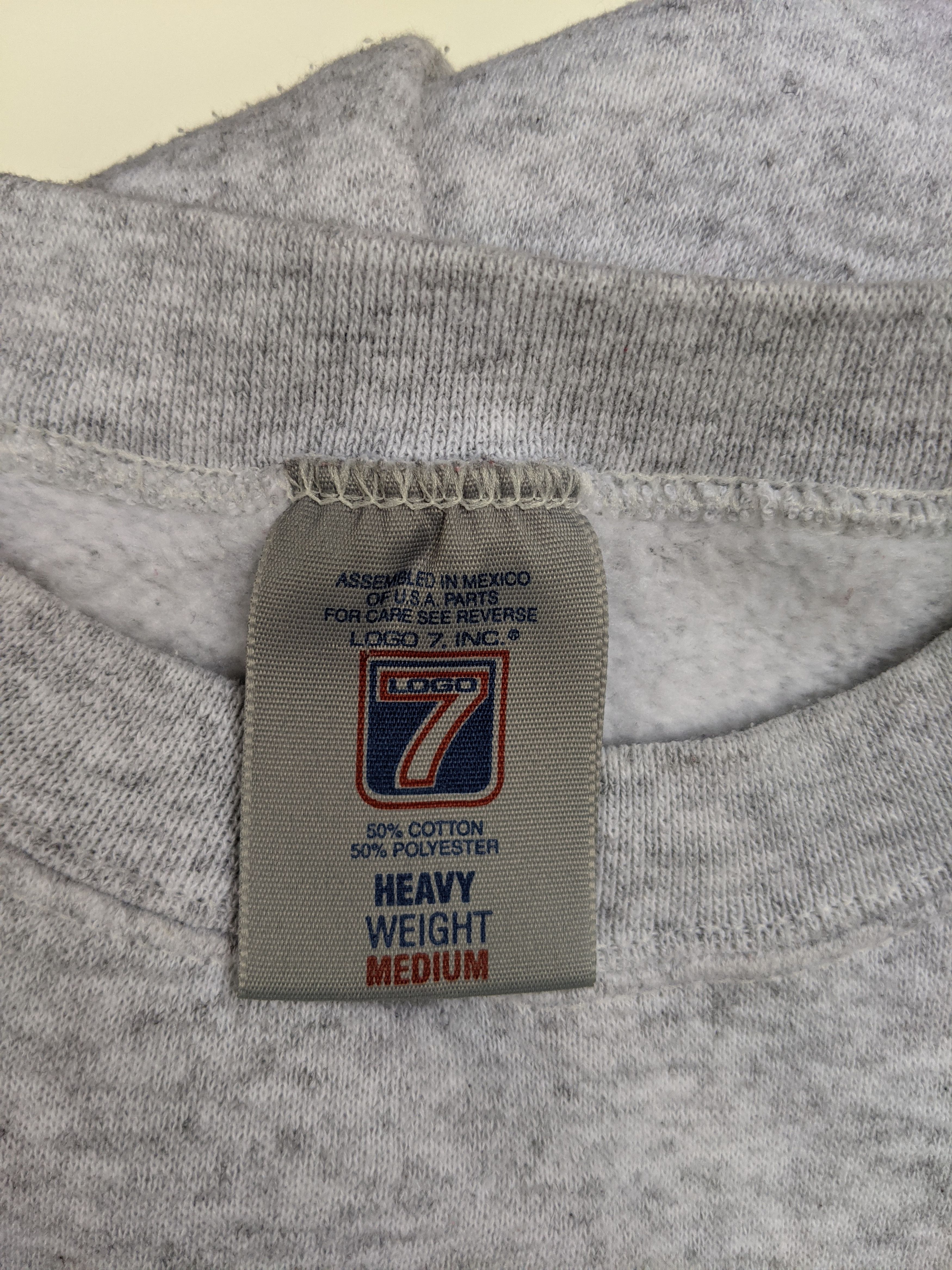 Logo 7 Vintage 90s Detroit Red Wings Sweatshirt Size US M / EU 48-50 / 2 - 4 Thumbnail