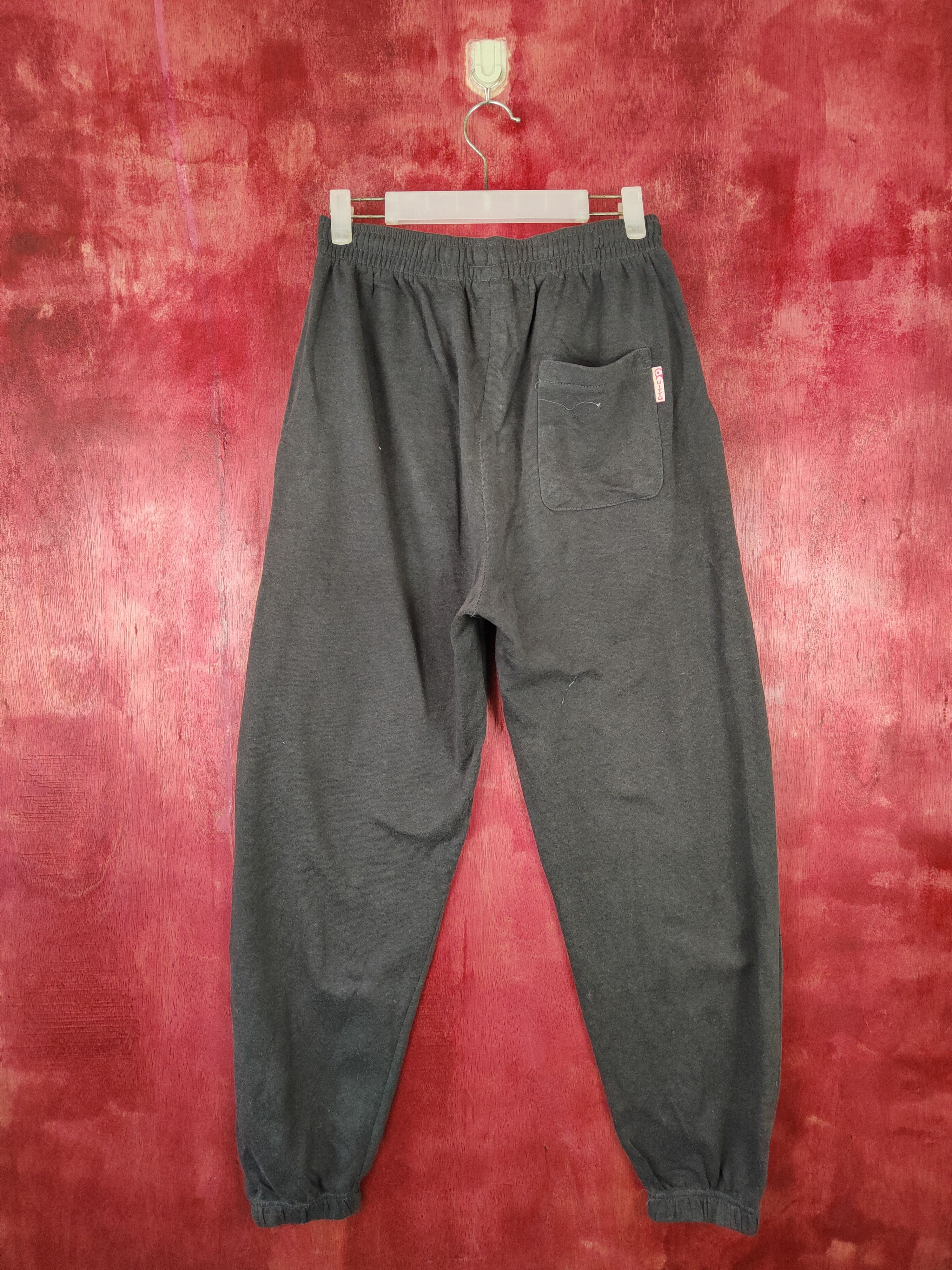 Japanese Brand × Vintage UITTG Baby Gray Sweatpants #5230 Size US 29 - 8 Thumbnail