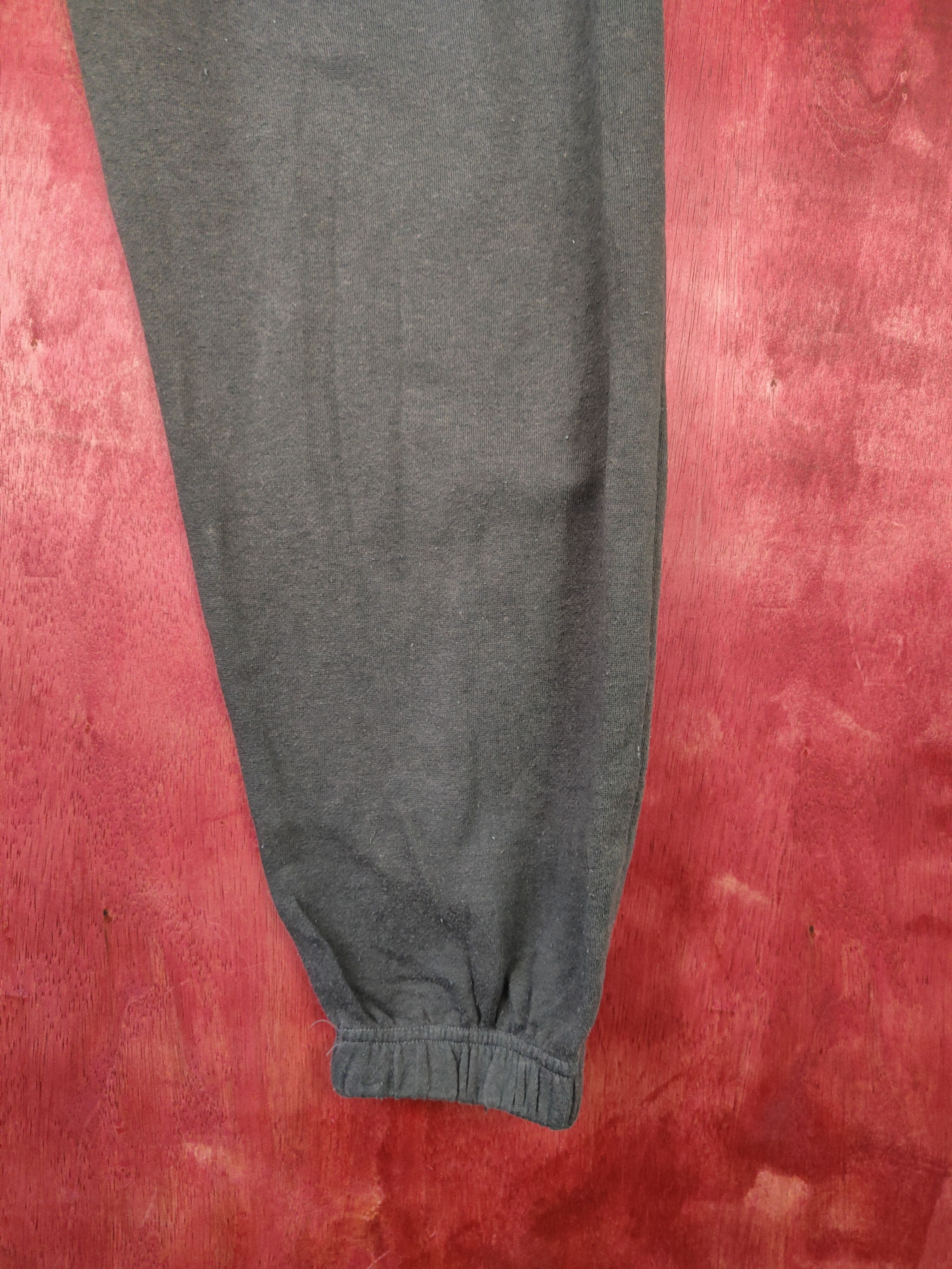 Japanese Brand × Vintage UITTG Baby Gray Sweatpants #5230 Size US 29 - 13 Thumbnail
