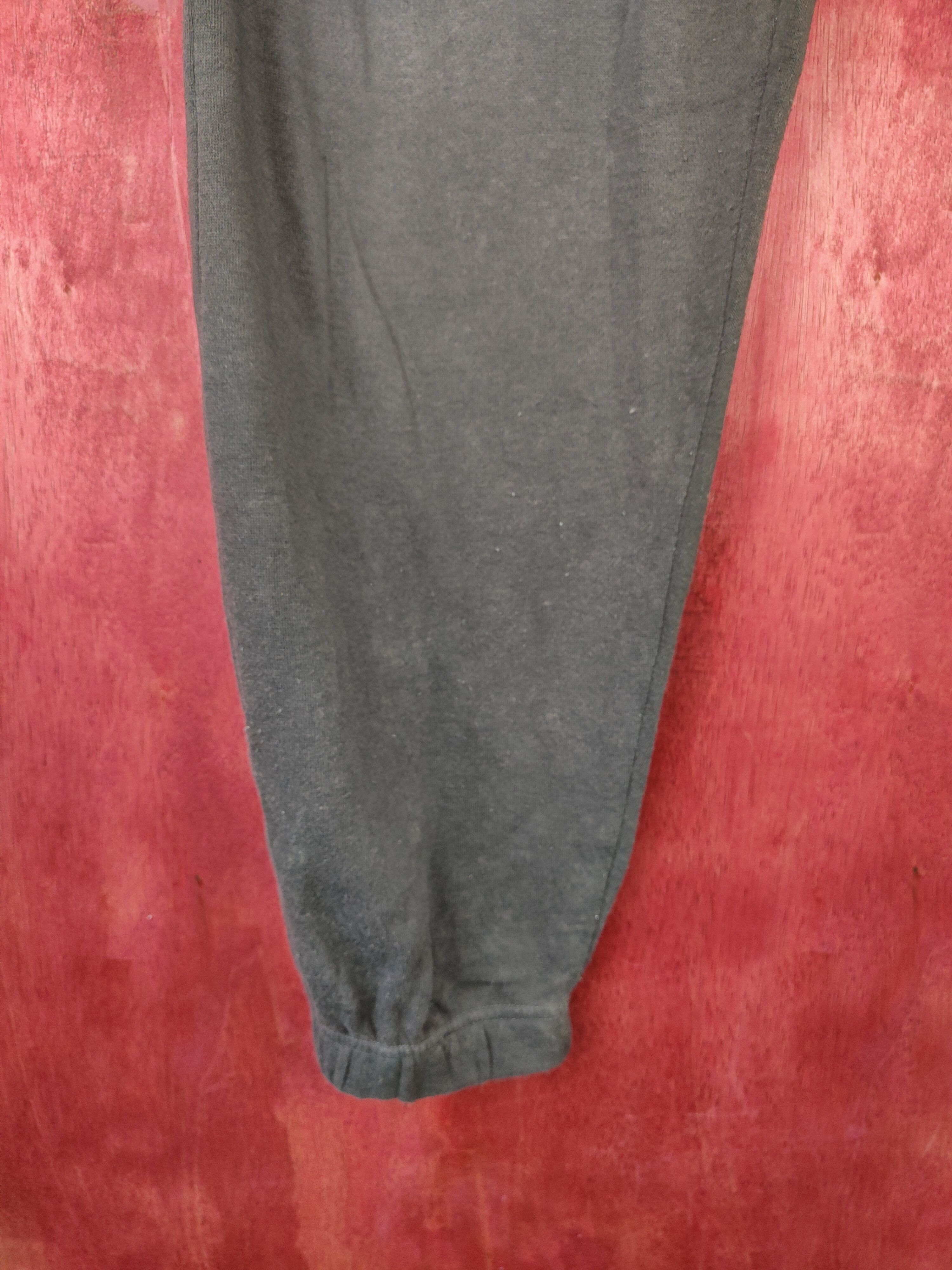 Japanese Brand × Vintage UITTG Baby Gray Sweatpants #5230 Size US 29 - 4 Thumbnail
