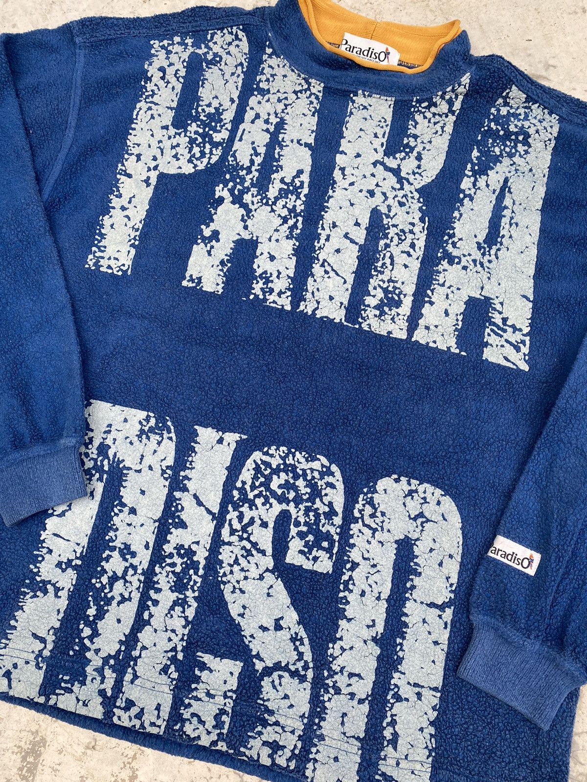 Japanese Brand Vintage Paradise Fleece Sweatshirt Over Size Made in Japan Size US M / EU 48-50 / 2 - 2 Thumbnail