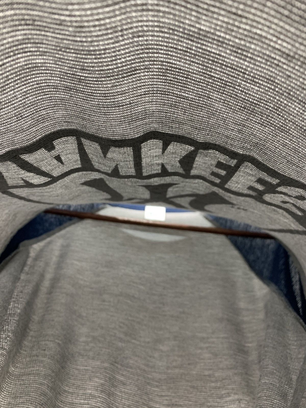 MLB × New York Yankees MLB x NEW YORK YANKEE 3Q Biglogo Graphic Thin Raglan Tshirt Size US M / EU 48-50 / 2 - 9 Thumbnail