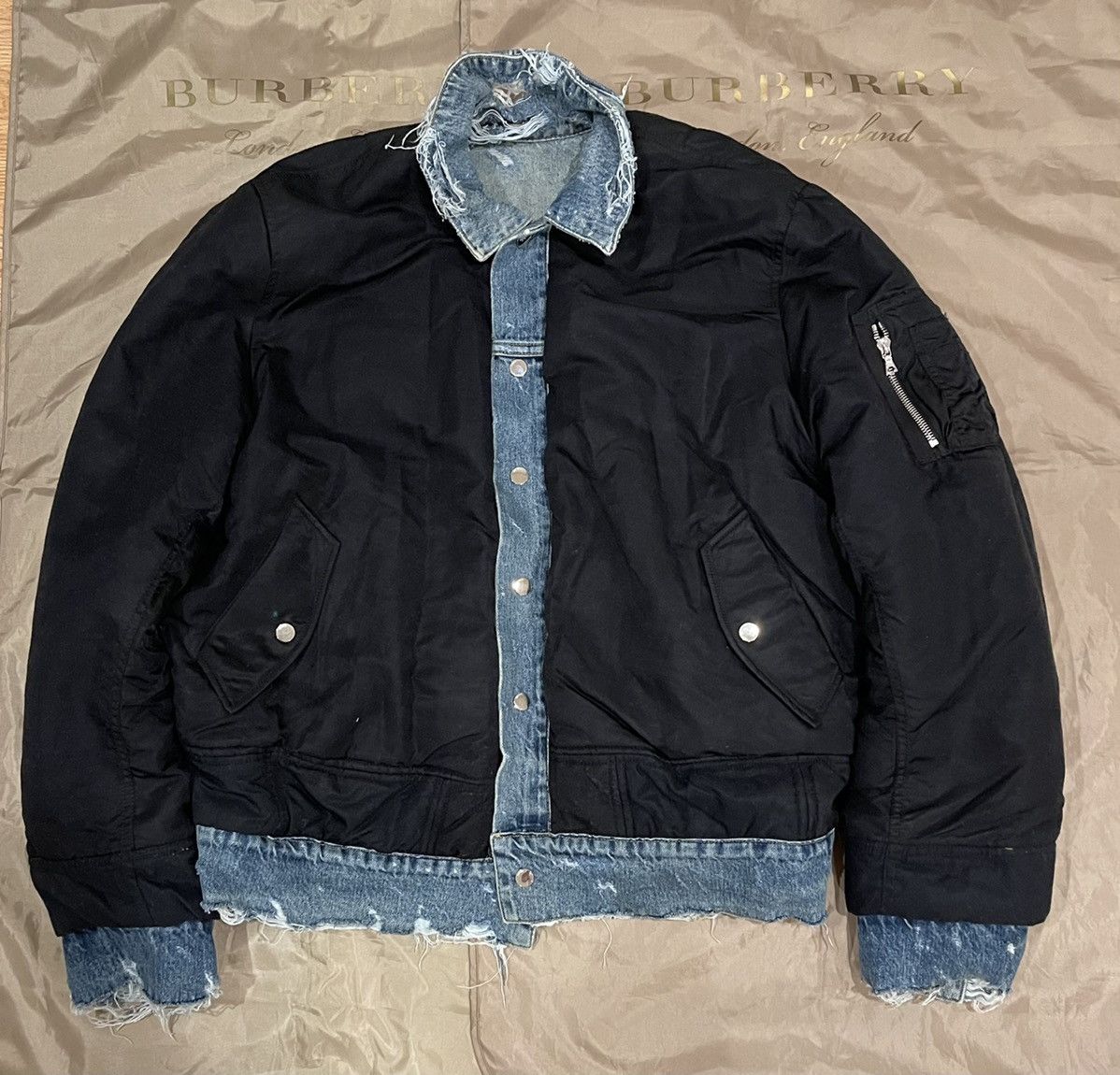 国内正規 AMIRI Reversible Tucker Bomber S