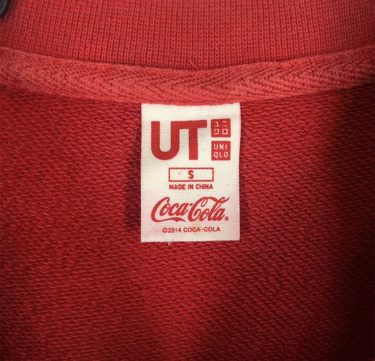 Coca Cola × Japanese Brand × Uniqlo Coca Cola Uniqlo Sweatshirt big logo coca cola crewneck Size US M / EU 48-50 / 2 - 7 Thumbnail