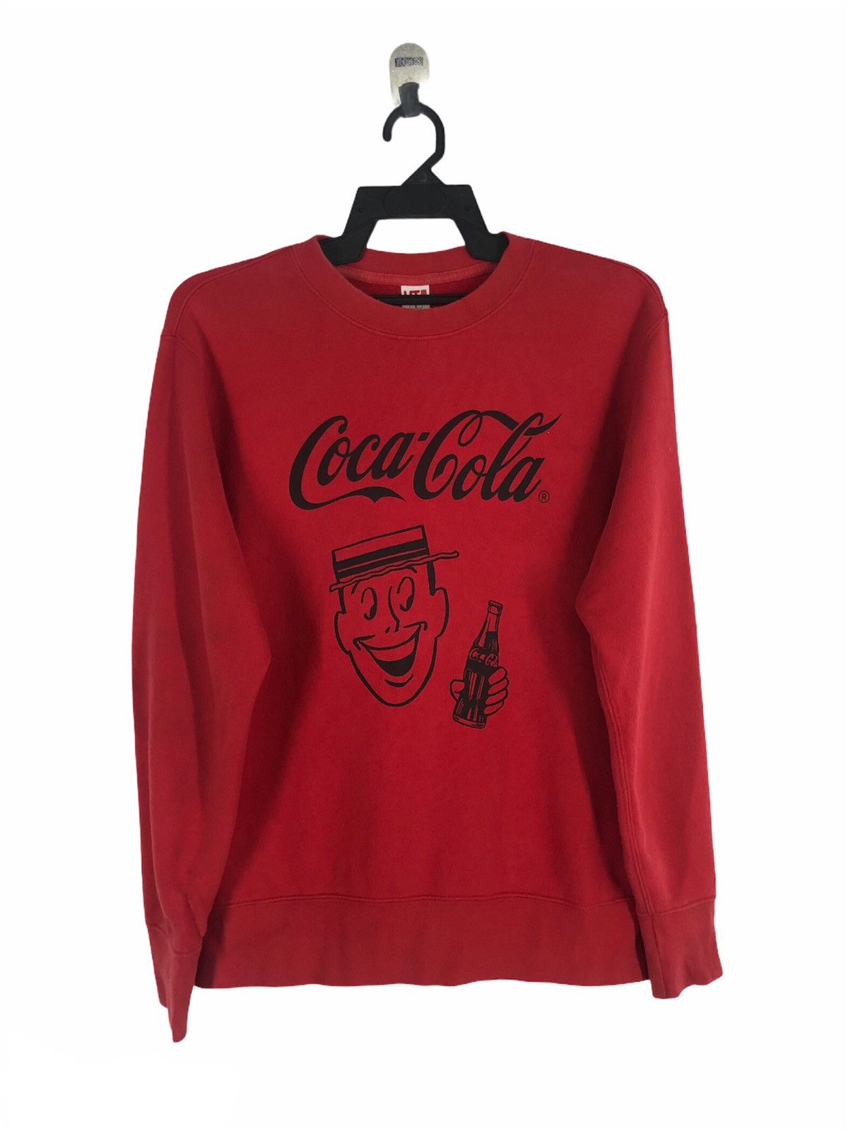 Coca Cola Uniqlo Sweatshirt big logo coca cola crewneck