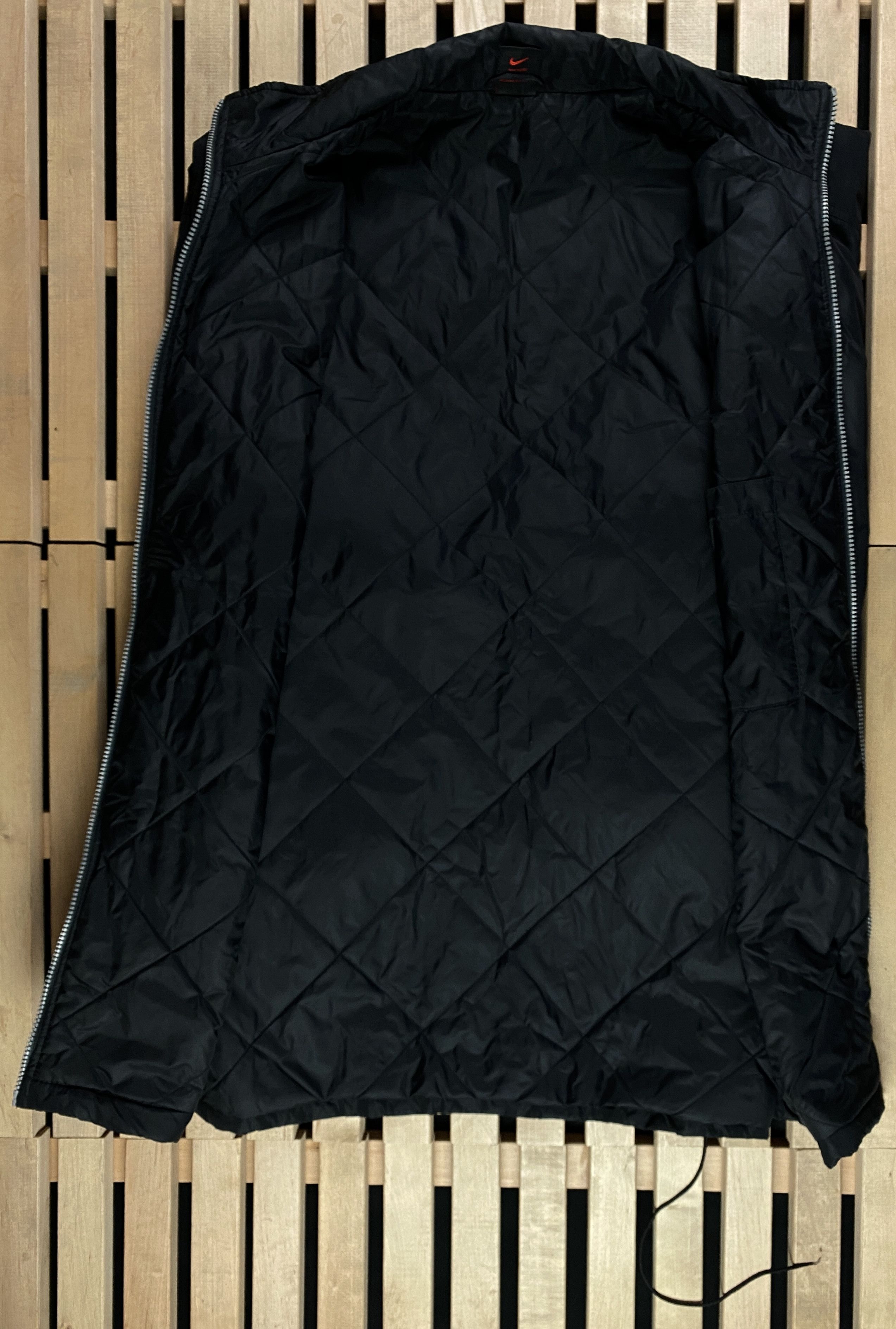 Nike × Vintage Mens Warm Jacket Nike Swoosh Vintage Size XL Black Nylon Size US XL / EU 56 / 4 - 5 Thumbnail