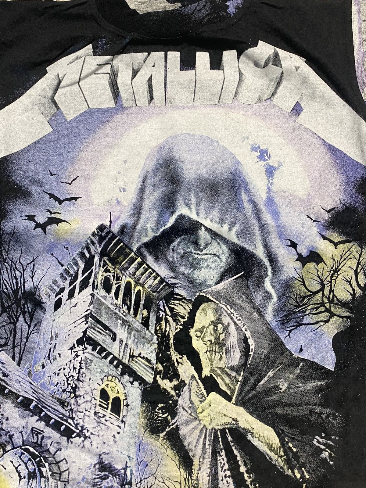 Band Tees Rare 90s Vintage Metallica Empire Heavy Metal Band Tshirt Size US XL / EU 56 / 4 - 3 Thumbnail