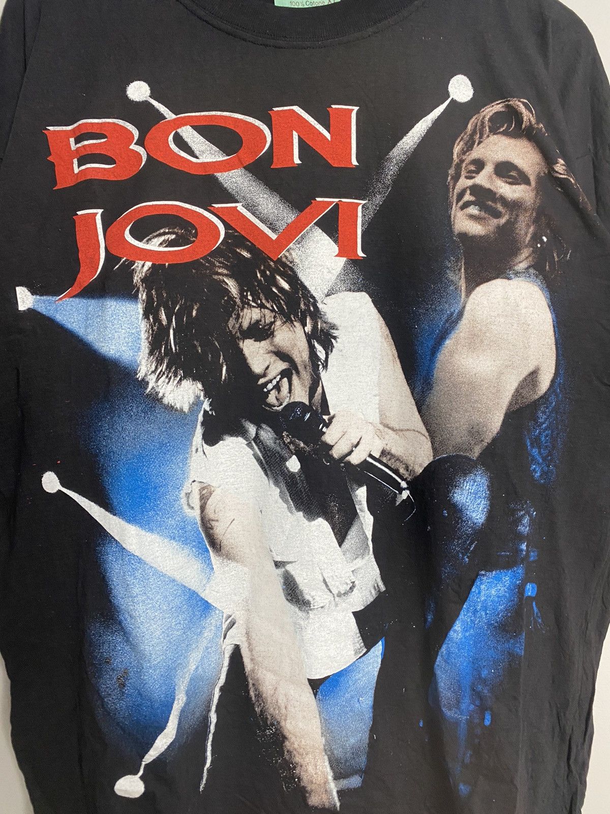 Band Tees Vintage 90s Bon Jovi All Over Print Empire T-shirt RARE Size US L / EU 52-54 / 3 - 3 Thumbnail