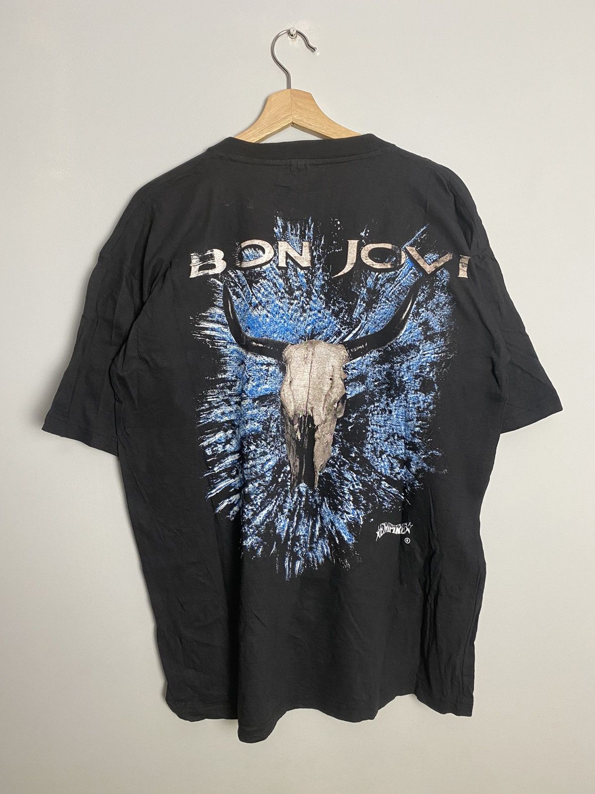 Band Tees Vintage 90s Bon Jovi All Over Print Empire T-shirt RARE Size US L / EU 52-54 / 3 - 2 Thumbnail