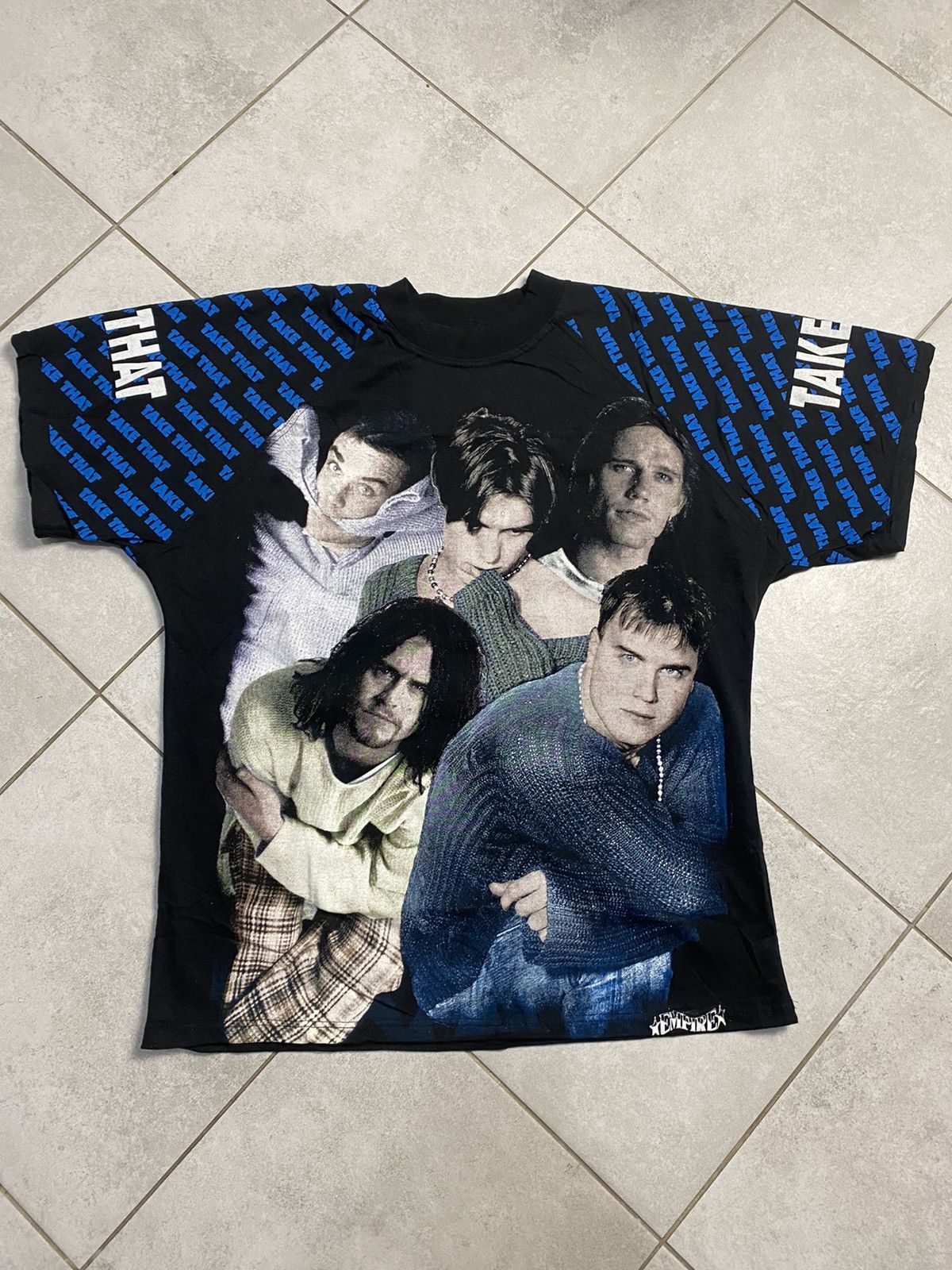 Band Tees Rare Take That Empire 90s Bootleg Vintage Tshirt Boysband Size US XL / EU 56 / 4 - 1 Thumbnail