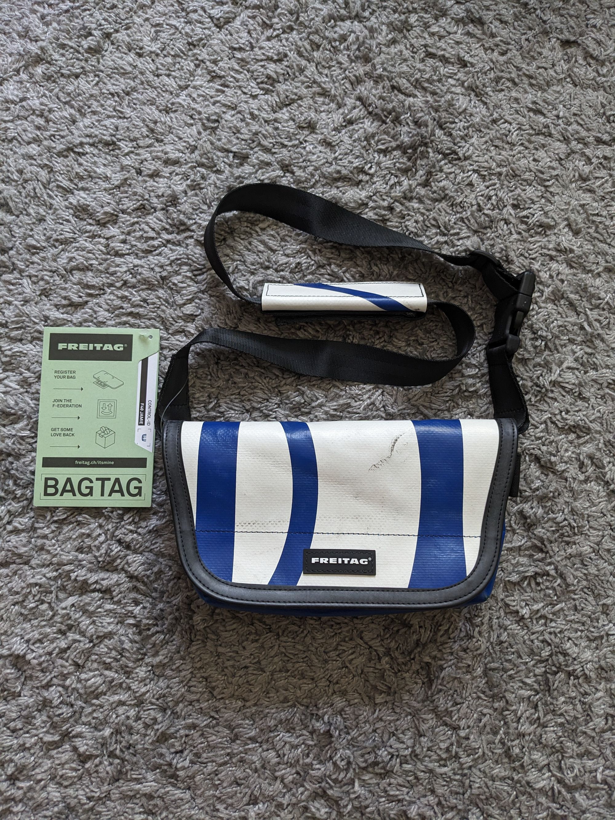 Freitag F40 JAMIE HIPBAG Small Messenger Bag | Grailed