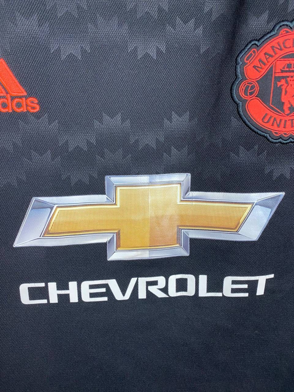 Vintage Manchester United Adidas vintage jersey t-shirts size L Size US L / EU 52-54 / 3 - 4 Thumbnail