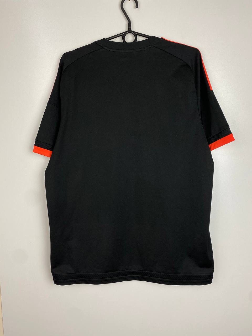 Vintage Manchester United Adidas vintage jersey t-shirts size L Size US L / EU 52-54 / 3 - 2 Thumbnail