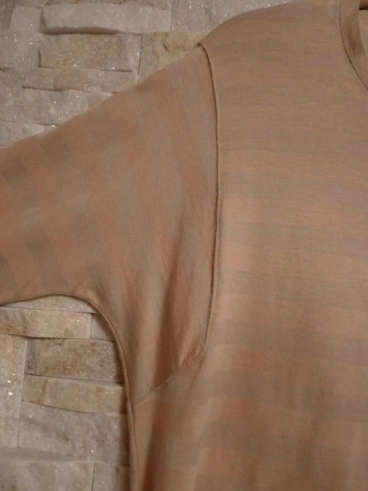 Alexandre Plokhov ALEXANDRE PLOKHOV KHAKI LONG SLEEVE T-SHIRT SIZE S Size US S / EU 44-46 / 1 - 4 Thumbnail