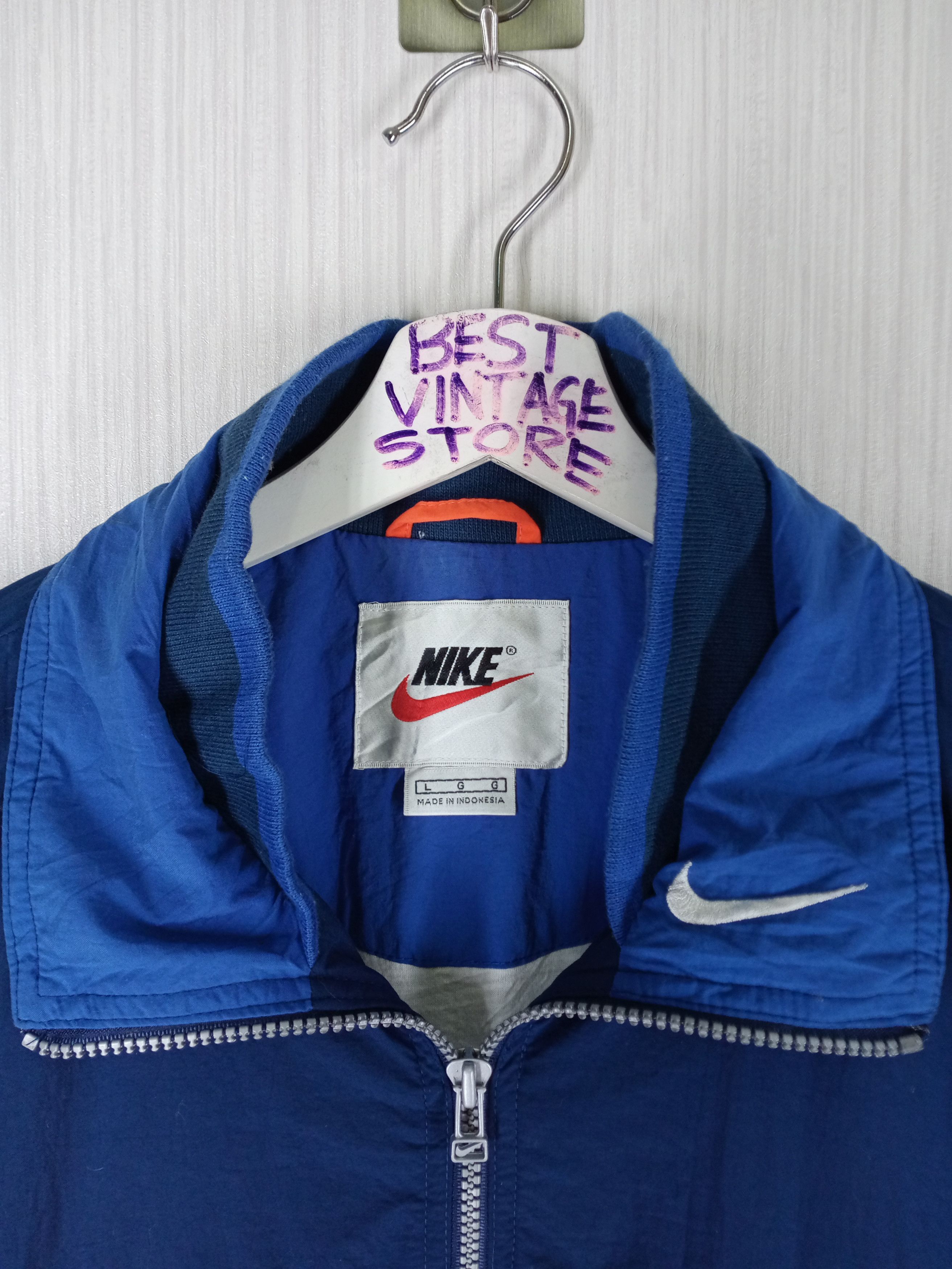 Nike Vintage 90s Nike Jacket Embroidery Big Logo Multicolour Size US L / EU 52-54 / 3 - 5 Thumbnail
