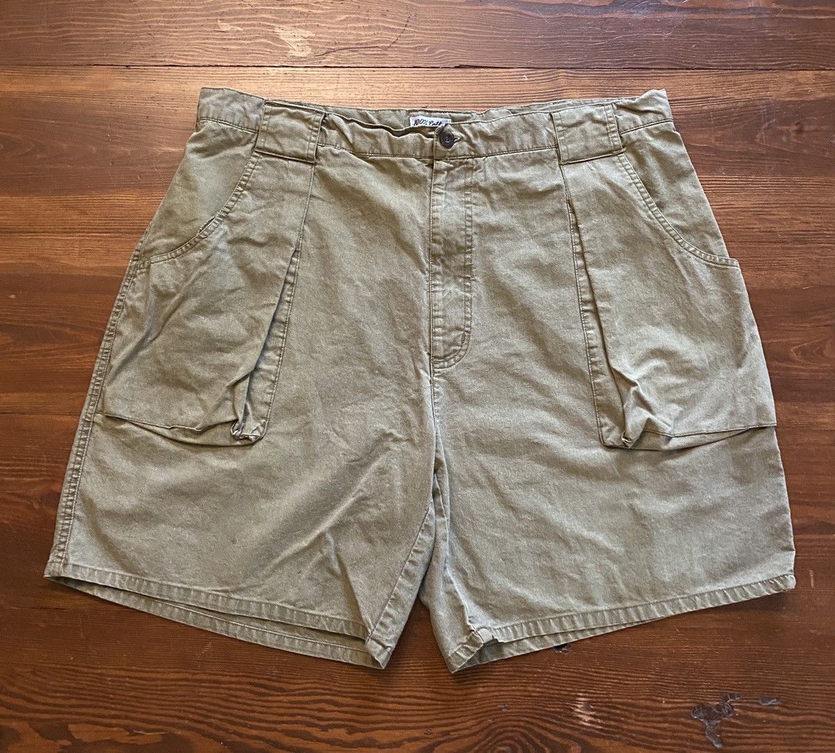Bert Pulitzer Vintage 80’s Bert Pulitzer Faded Brown Dad Shorts Size US 38 / EU 54 - 1 Thumbnail
