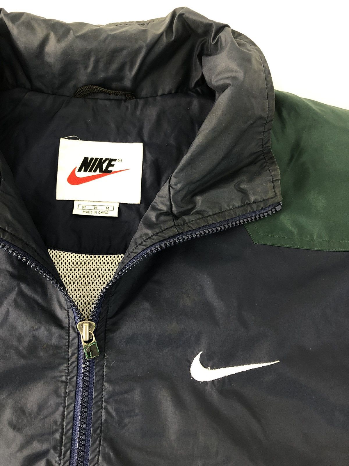 Nike 90s Nike Swoosh Windbreaker Big Embroidery Logo Jacket Size US M / EU 48-50 / 2 - 5 Thumbnail