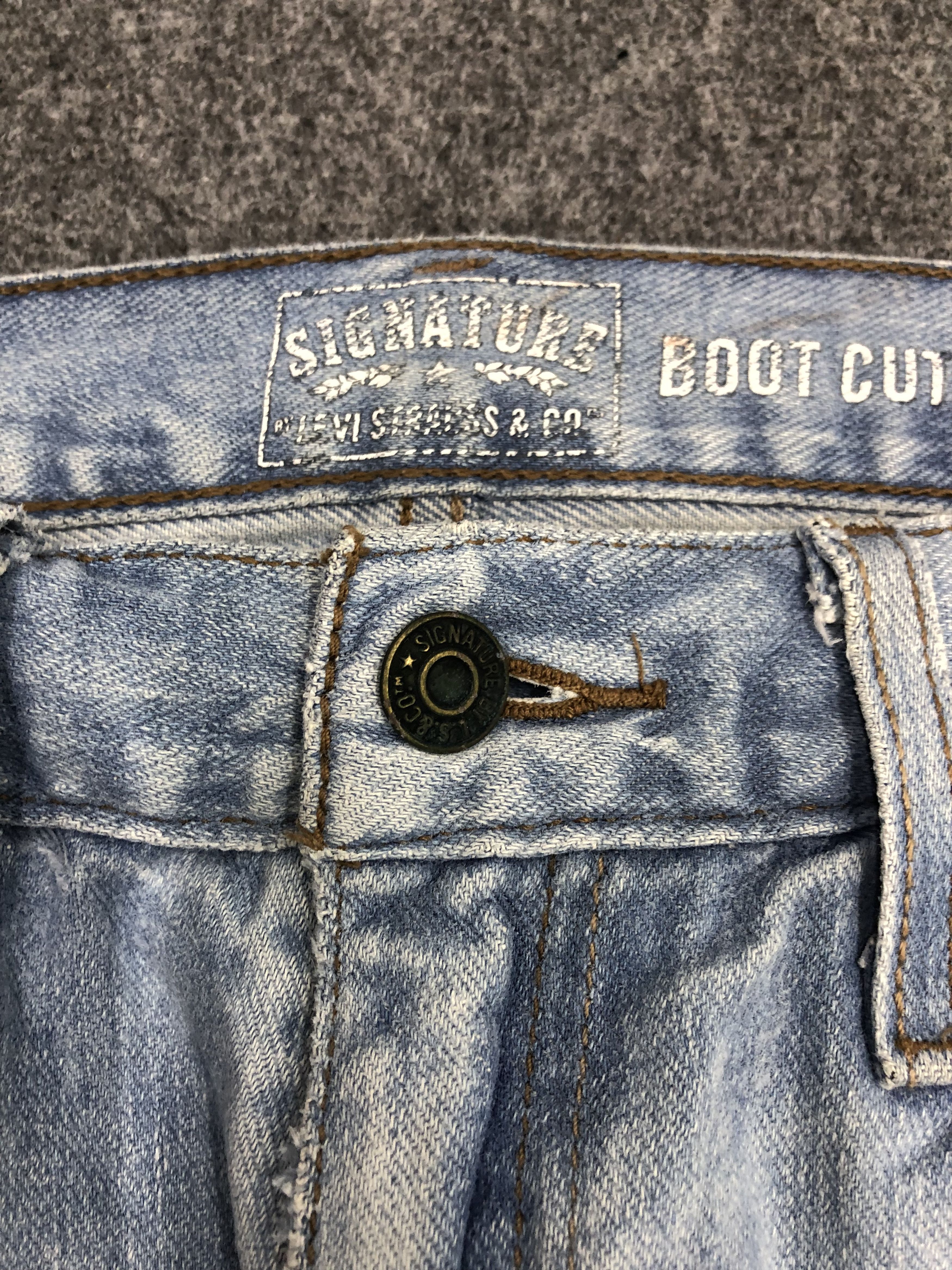 Levi's Vintage Levis Signature Jeans DP1010 Size US 28 / EU 44 - 9 Thumbnail