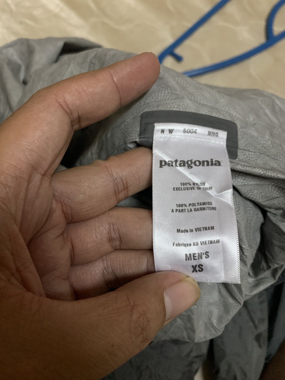 Patagonia Nice Patagonia Windbraker Hoodies 2 Pockets Size US XS / EU 42 / 0 - 8 Thumbnail
