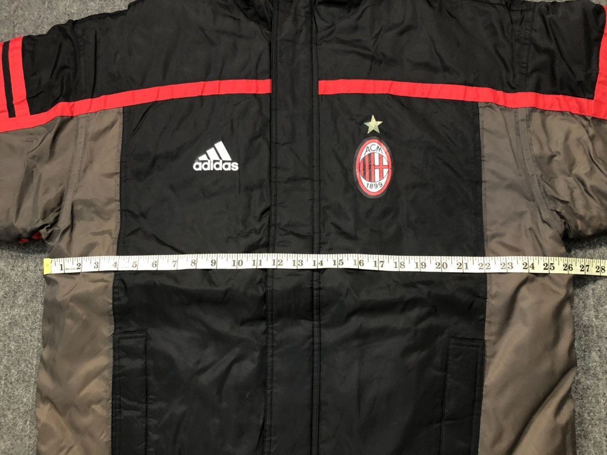 Adidas 90s Padded Adidas X Ac Milan Coach Jacket Three Stripes Size US L / EU 52-54 / 3 - 13 Thumbnail