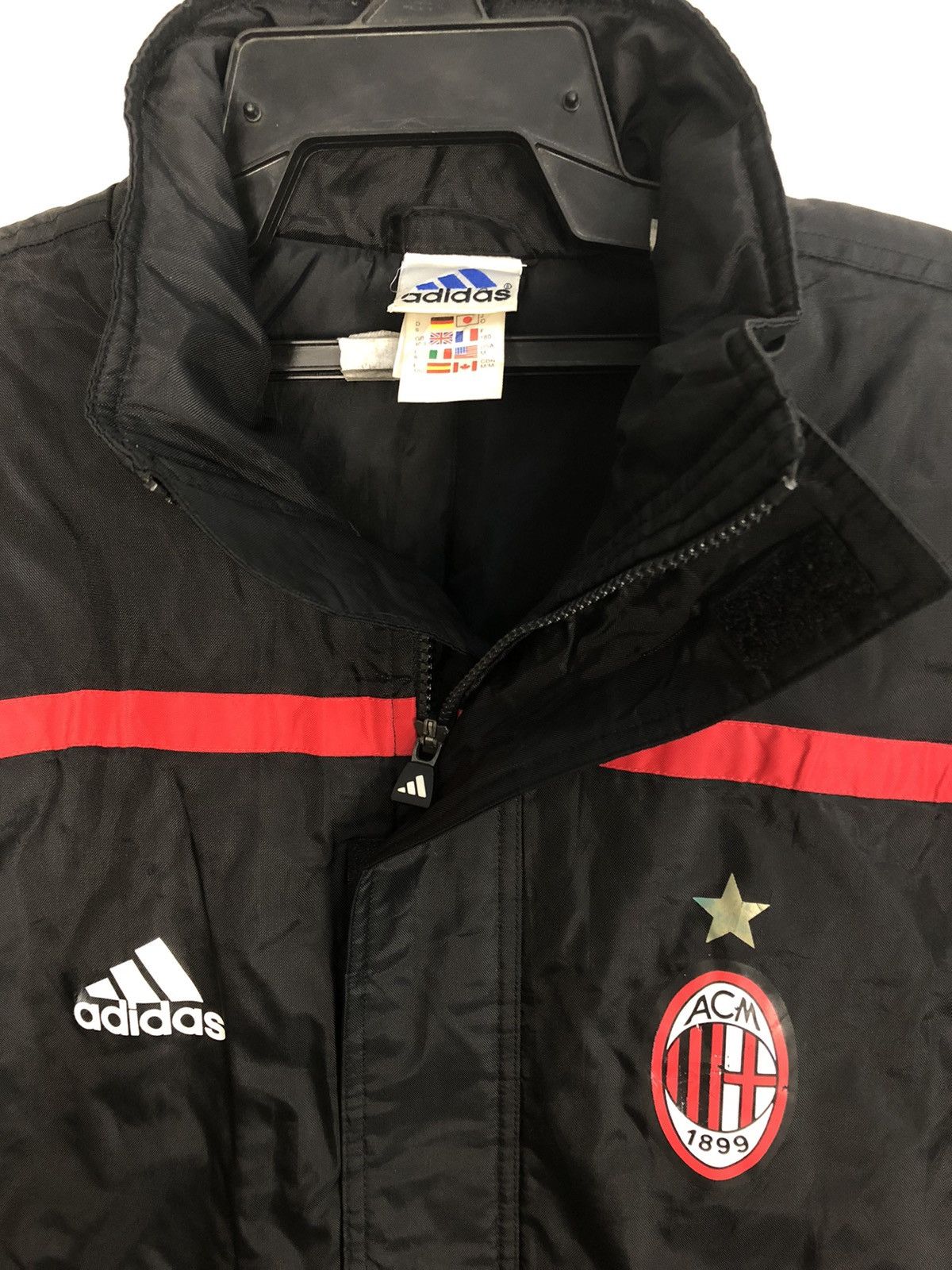 Adidas 90s Padded Adidas X Ac Milan Coach Jacket Three Stripes Size US L / EU 52-54 / 3 - 5 Thumbnail