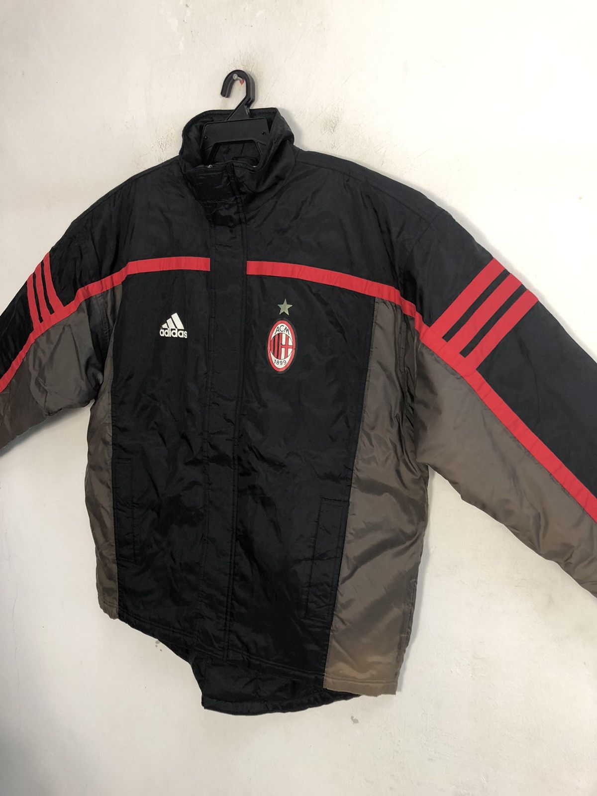 Adidas 90s Padded Adidas X Ac Milan Coach Jacket Three Stripes Size US L / EU 52-54 / 3 - 4 Thumbnail
