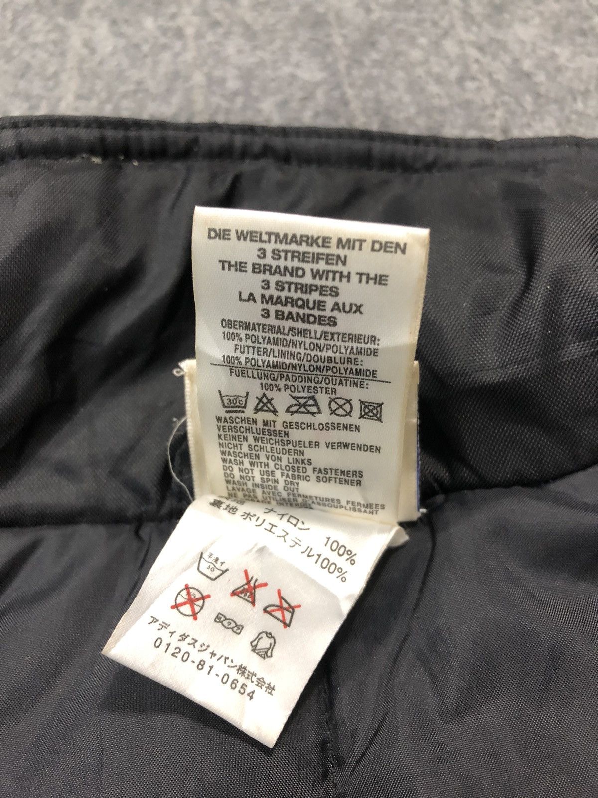 Adidas 90s Padded Adidas X Ac Milan Coach Jacket Three Stripes Size US L / EU 52-54 / 3 - 11 Thumbnail