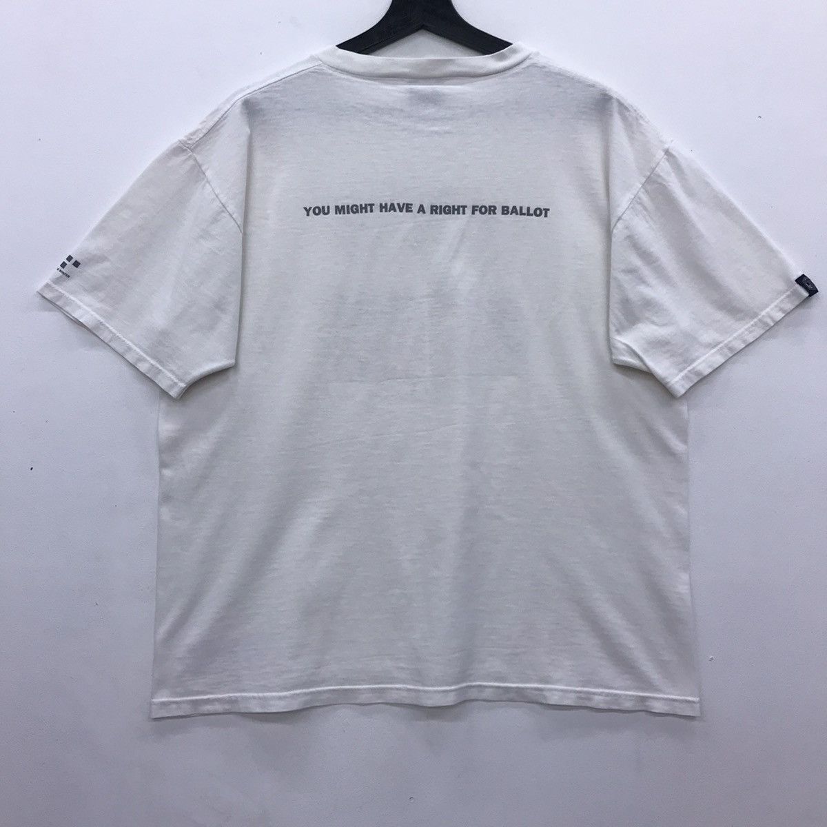 General Research *Rare!! General Research The Useless Wear Company tee Size US L / EU 52-54 / 3 - 16 Thumbnail