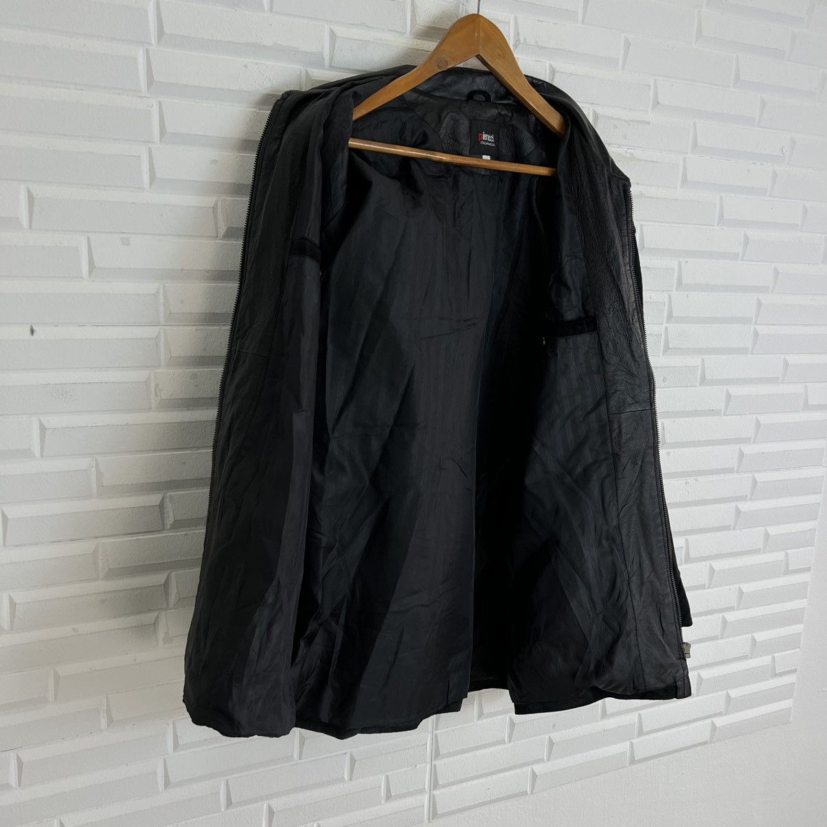Japanese Brand MULTI POCKET CARGO LEATHER JACKET PIERUCCI ITALIAN MODE Size US S / EU 44-46 / 1 - 11 Thumbnail