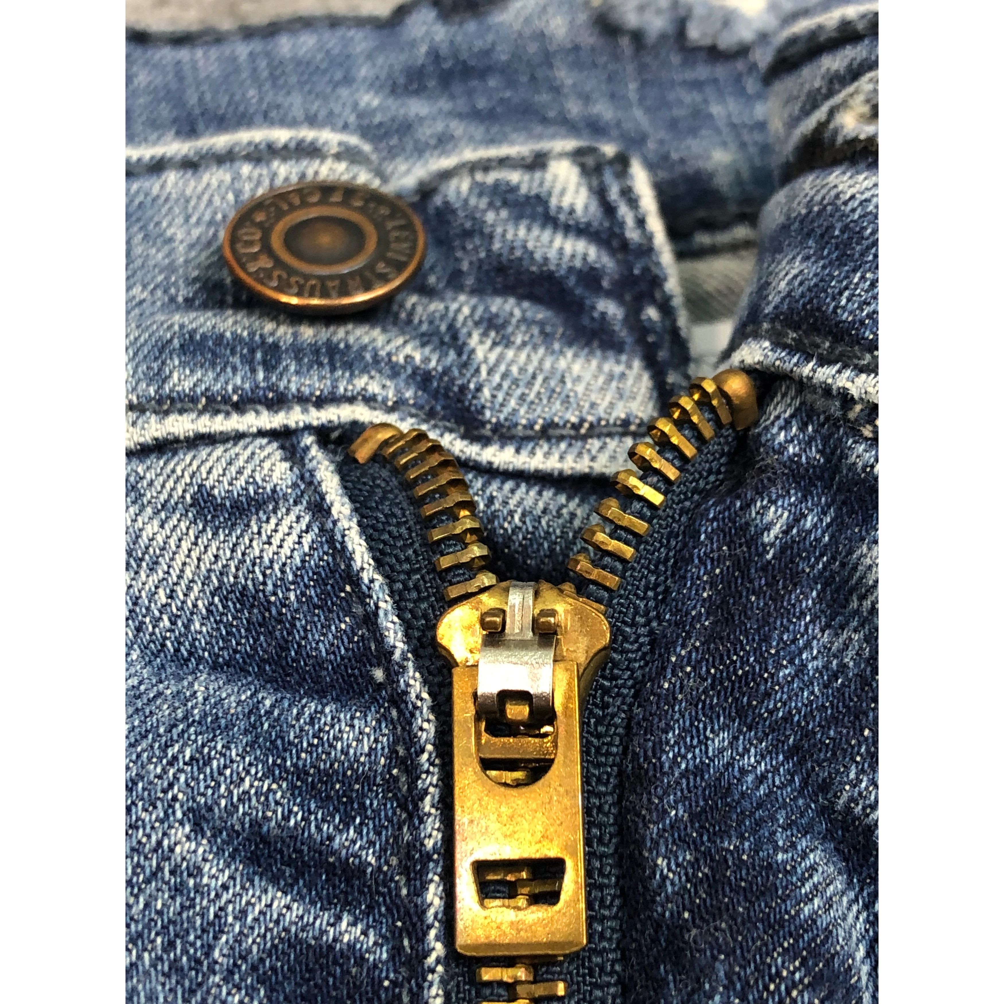 Levi's Vintage Levis 514 Blue Denim DP0187 Size US 29 - 7 Thumbnail