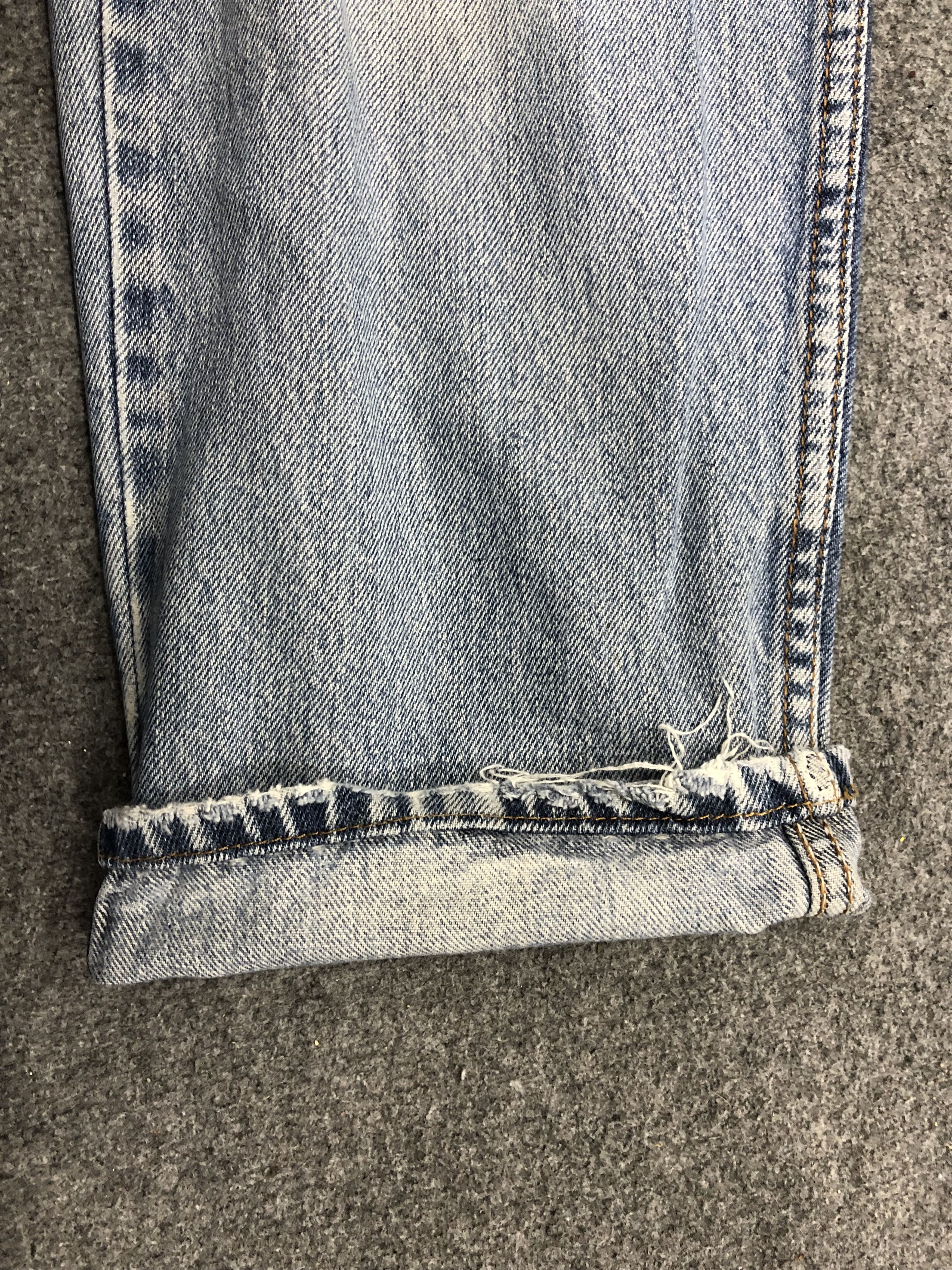 Levi's Vintage Levis 560 Sun Faded Denim DP1260 Size US 29 - 11 Thumbnail