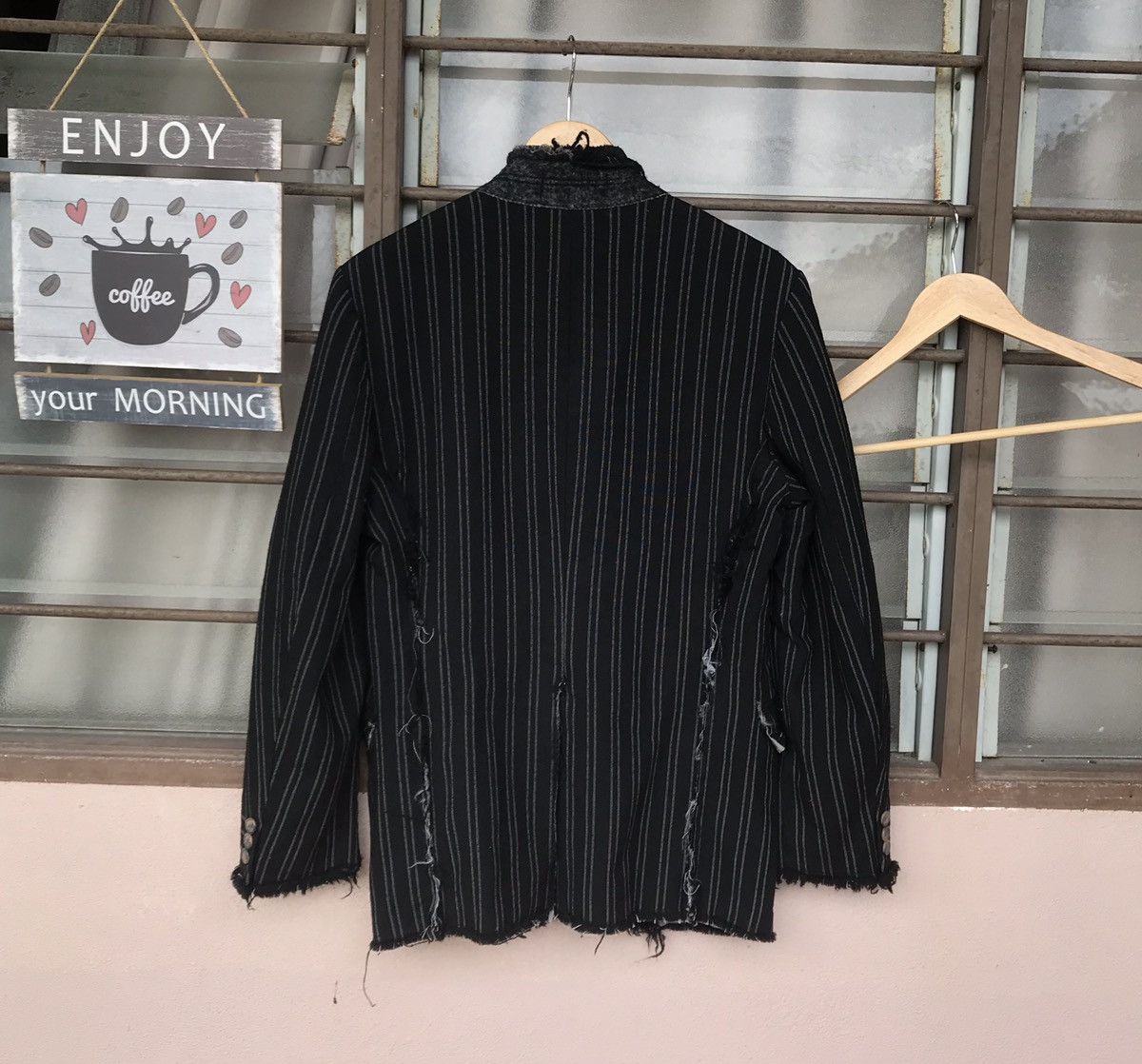 Pierre Balmain Pierre Balmain trashed distressed jacket slimfit Size US M / EU 48-50 / 2 - 7 Thumbnail