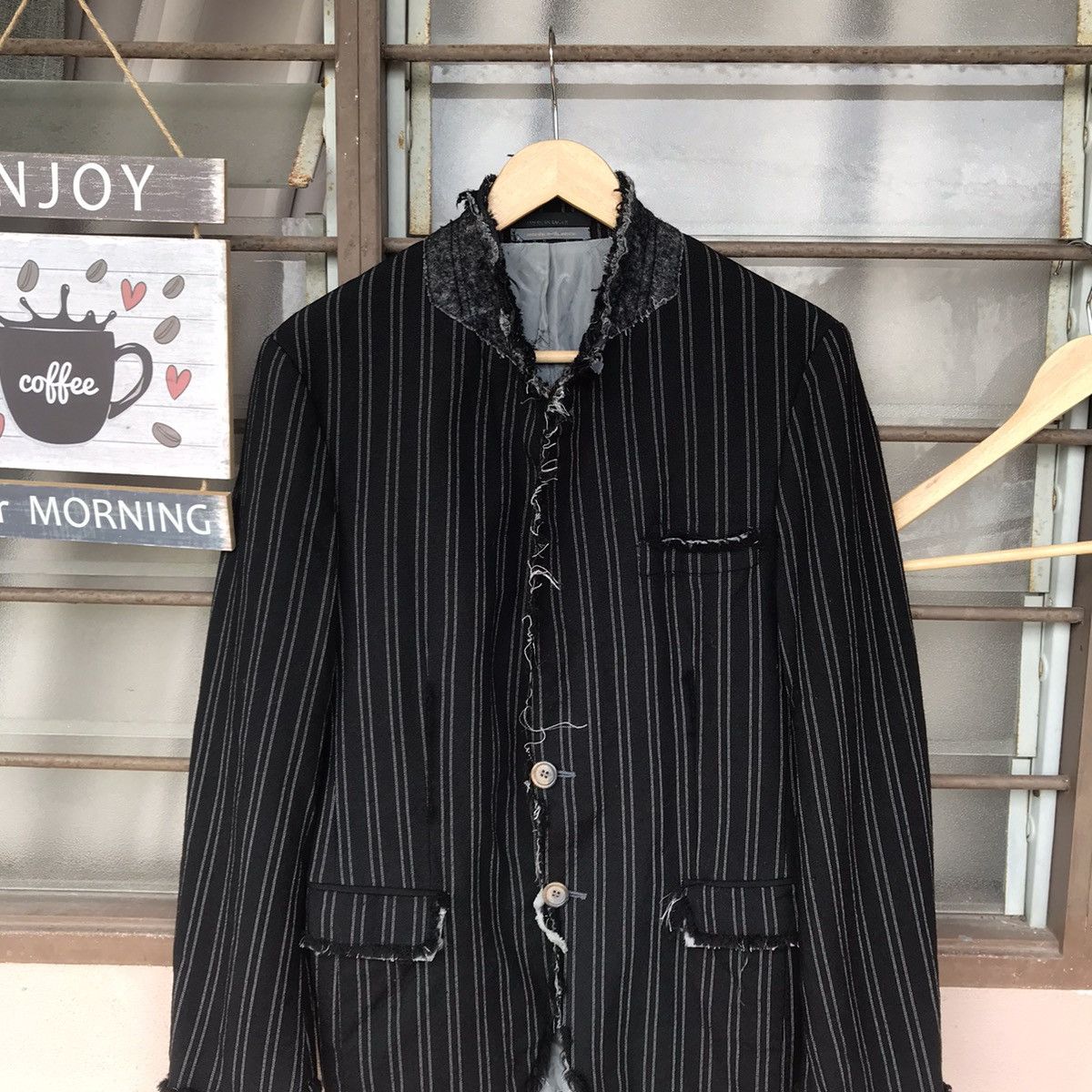 Pierre Balmain Pierre Balmain trashed distressed jacket slimfit Size US M / EU 48-50 / 2 - 4 Thumbnail