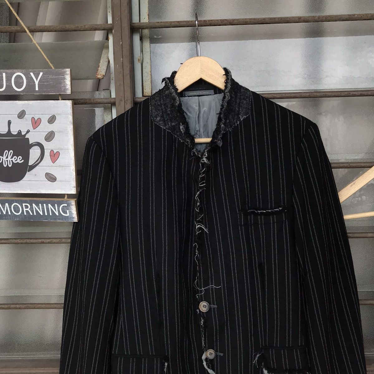 Pierre Balmain Pierre Balmain trashed distressed jacket slimfit Size US M / EU 48-50 / 2 - 3 Thumbnail