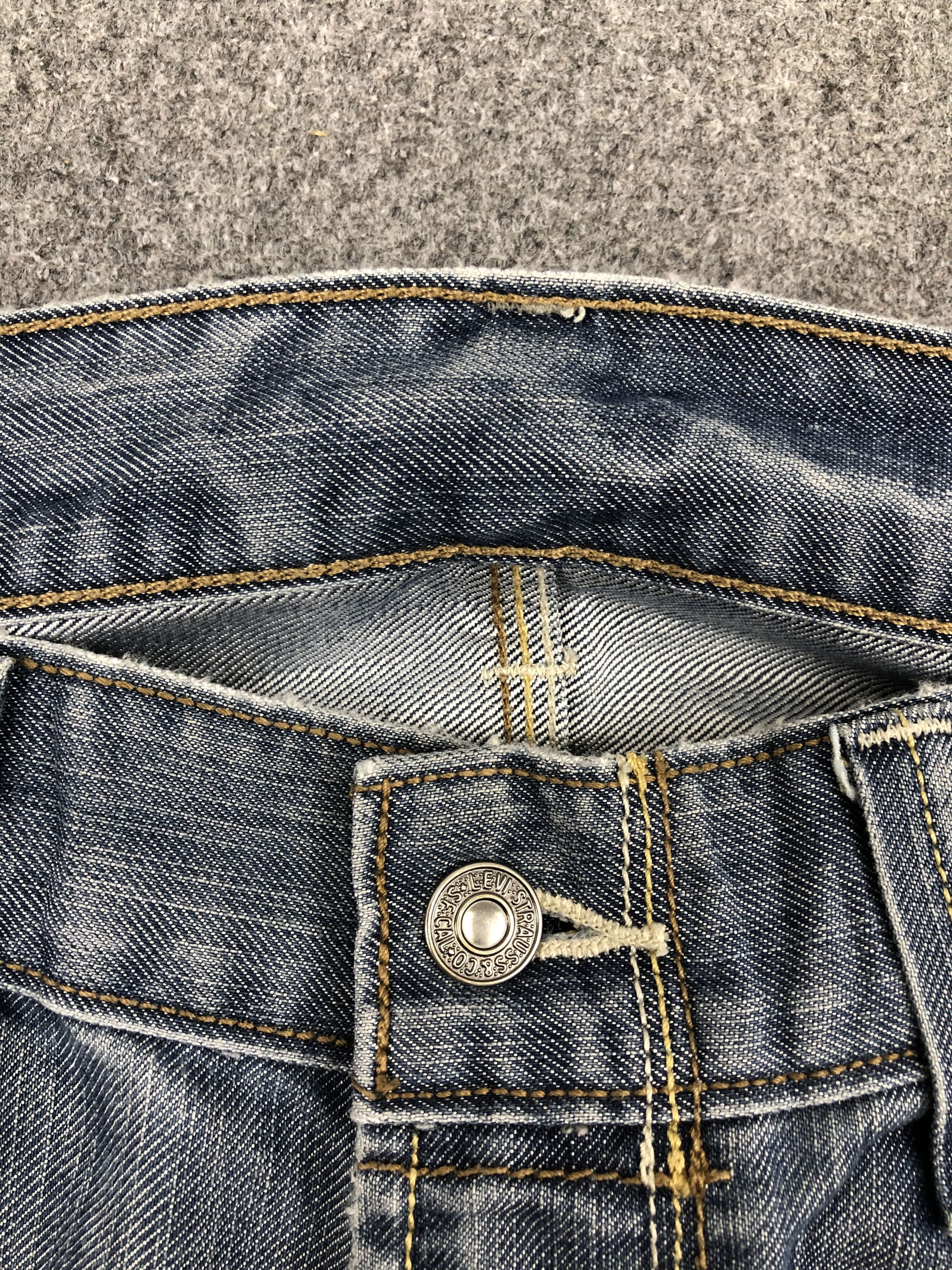 Levi's Vintage Levis 514 Denim DP1365 Size US 29 - 10 Thumbnail