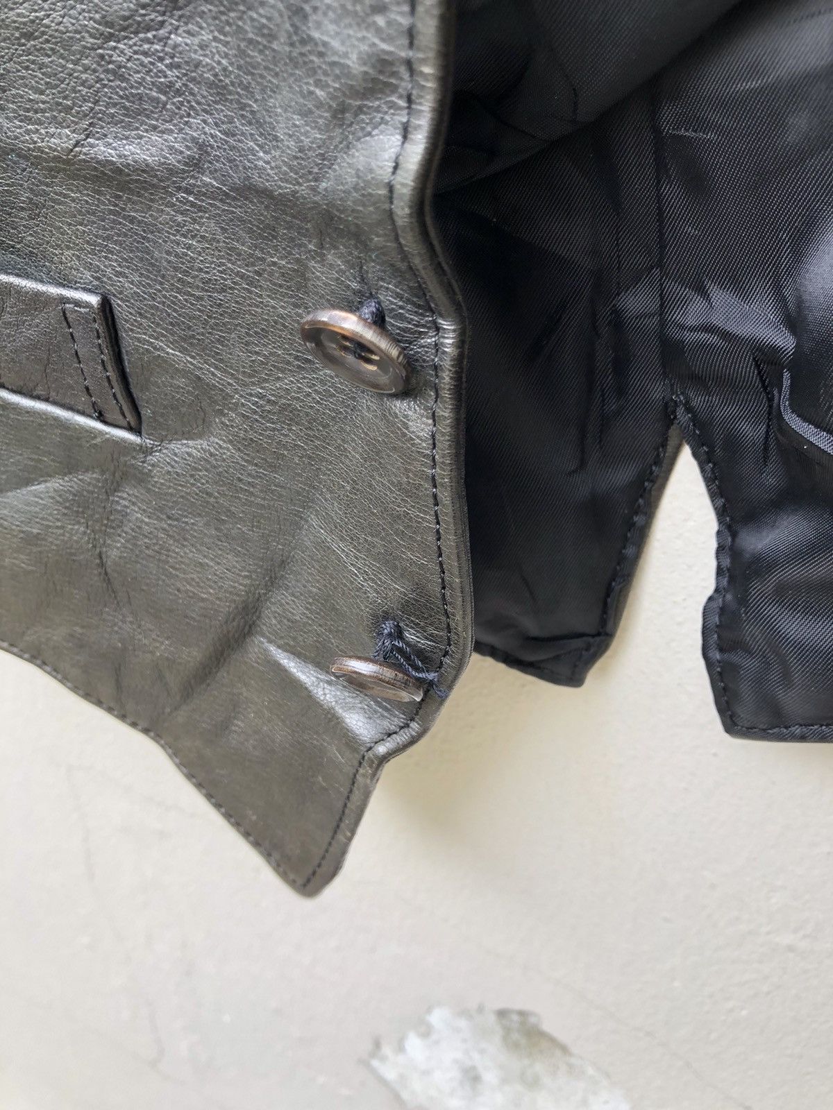 Comme des Garcons Vintage 80s 90s Homme CDG Patina Black Leather Vest Size US S / EU 44-46 / 1 - 16 Thumbnail