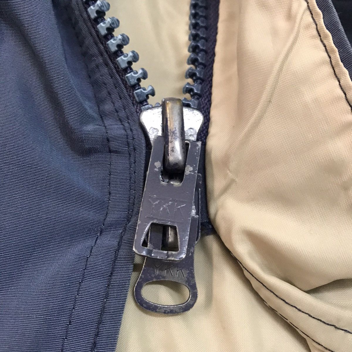 Vintage Vintage Woolrich Jacket hoodie 4 pockets (sun faded) Size US M / EU 48-50 / 2 - 9 Thumbnail