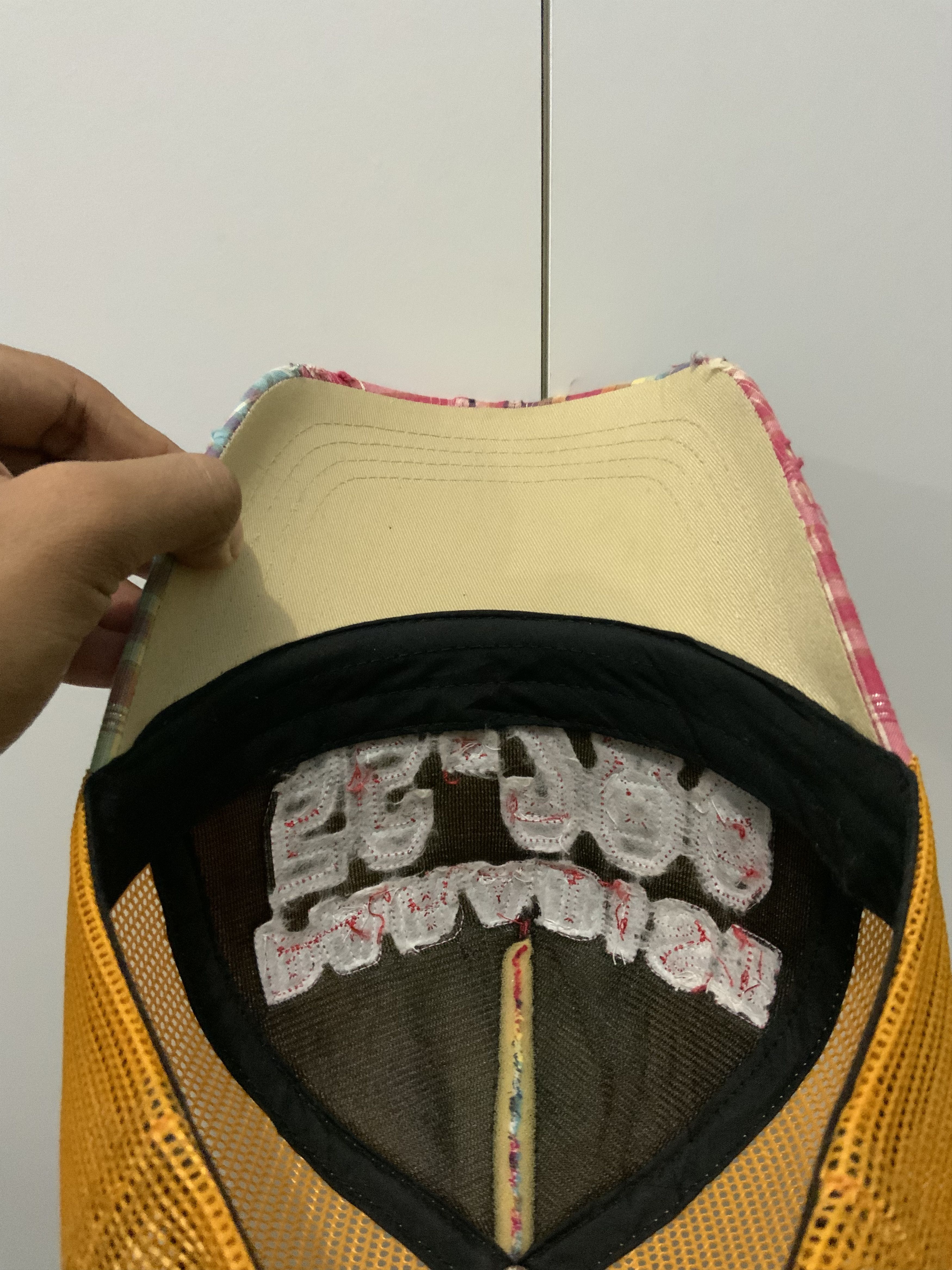 Japanese Brand Paradise 56-289 Multicolor Spellout Trucker Hat Size ONE SIZE - 11 Thumbnail