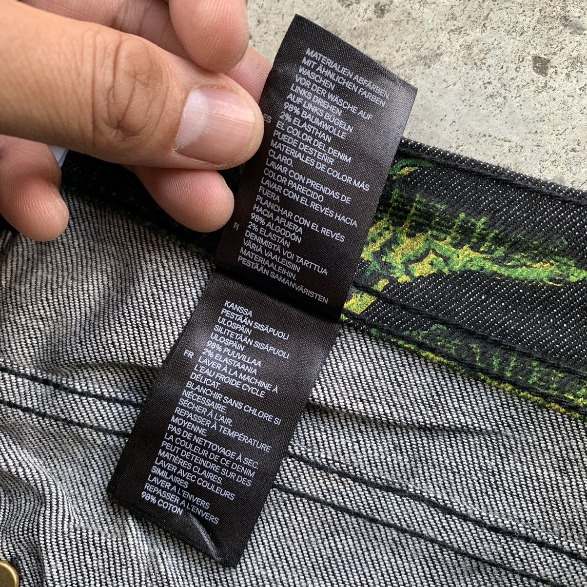 Other FW11 Versace X H&M Crocodile All Over Printed Denim Pants Size US 29 - 15 Thumbnail